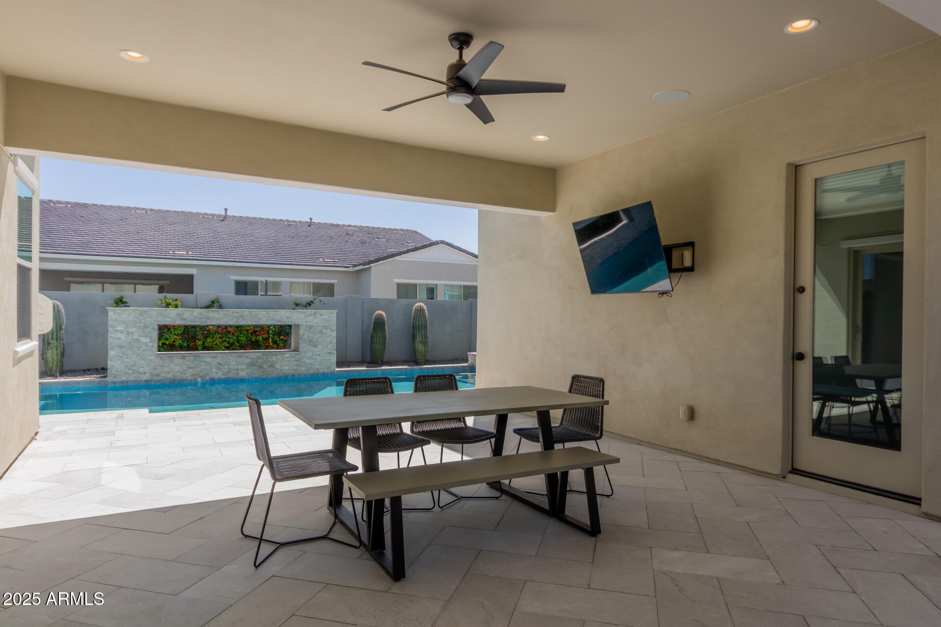 4115 E PRESCOTT Place