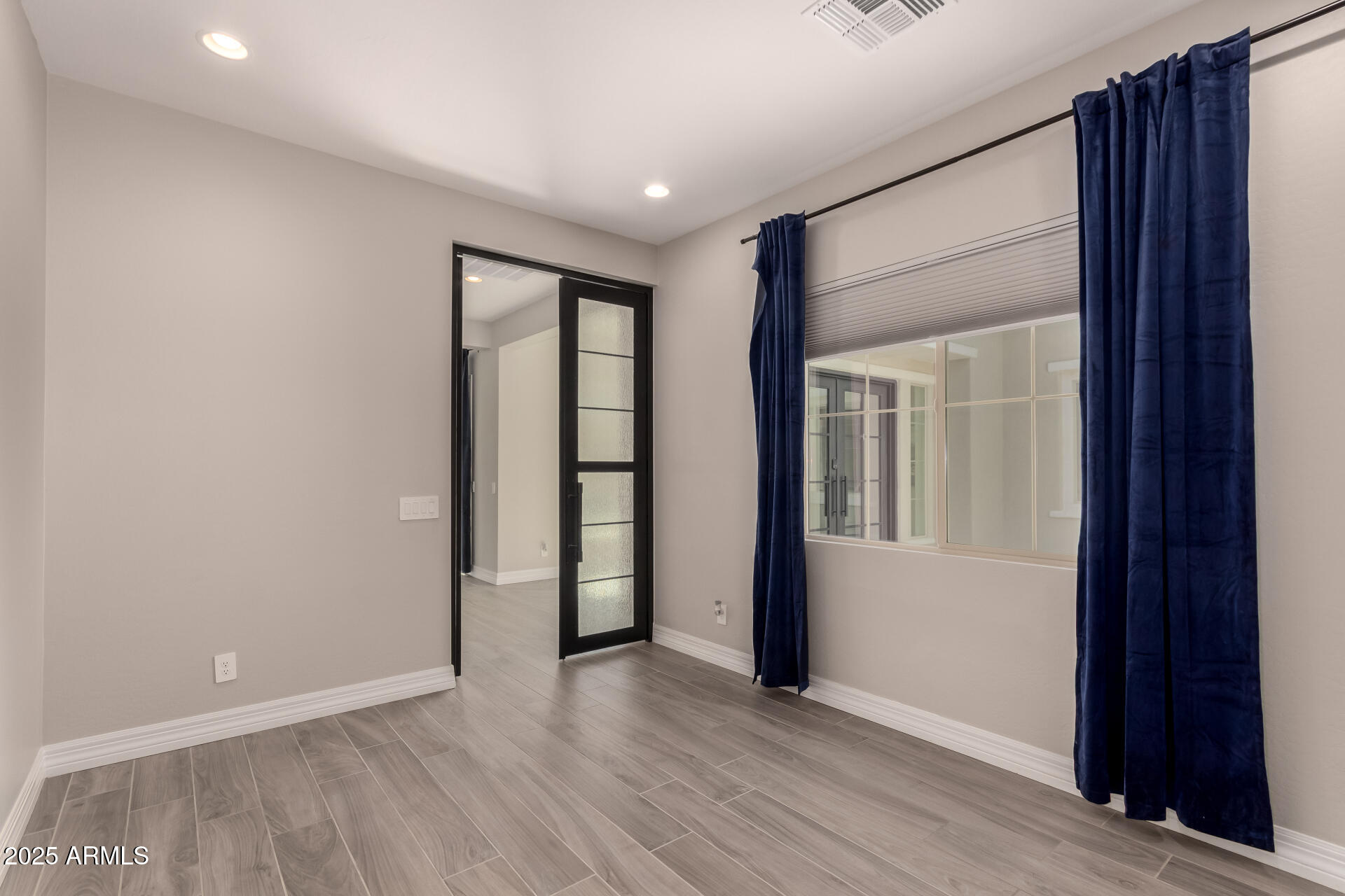 4115 E PRESCOTT Place