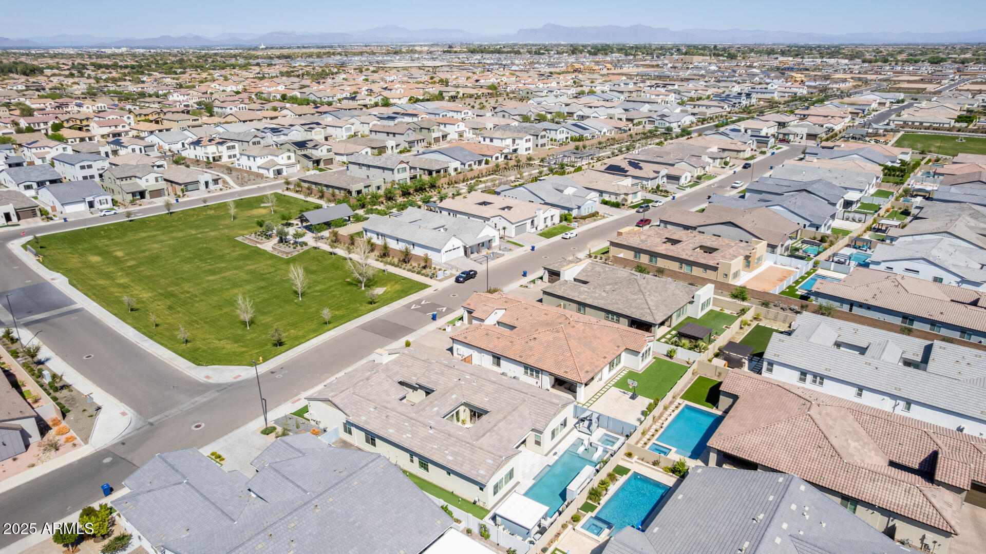 4115 E PRESCOTT Place