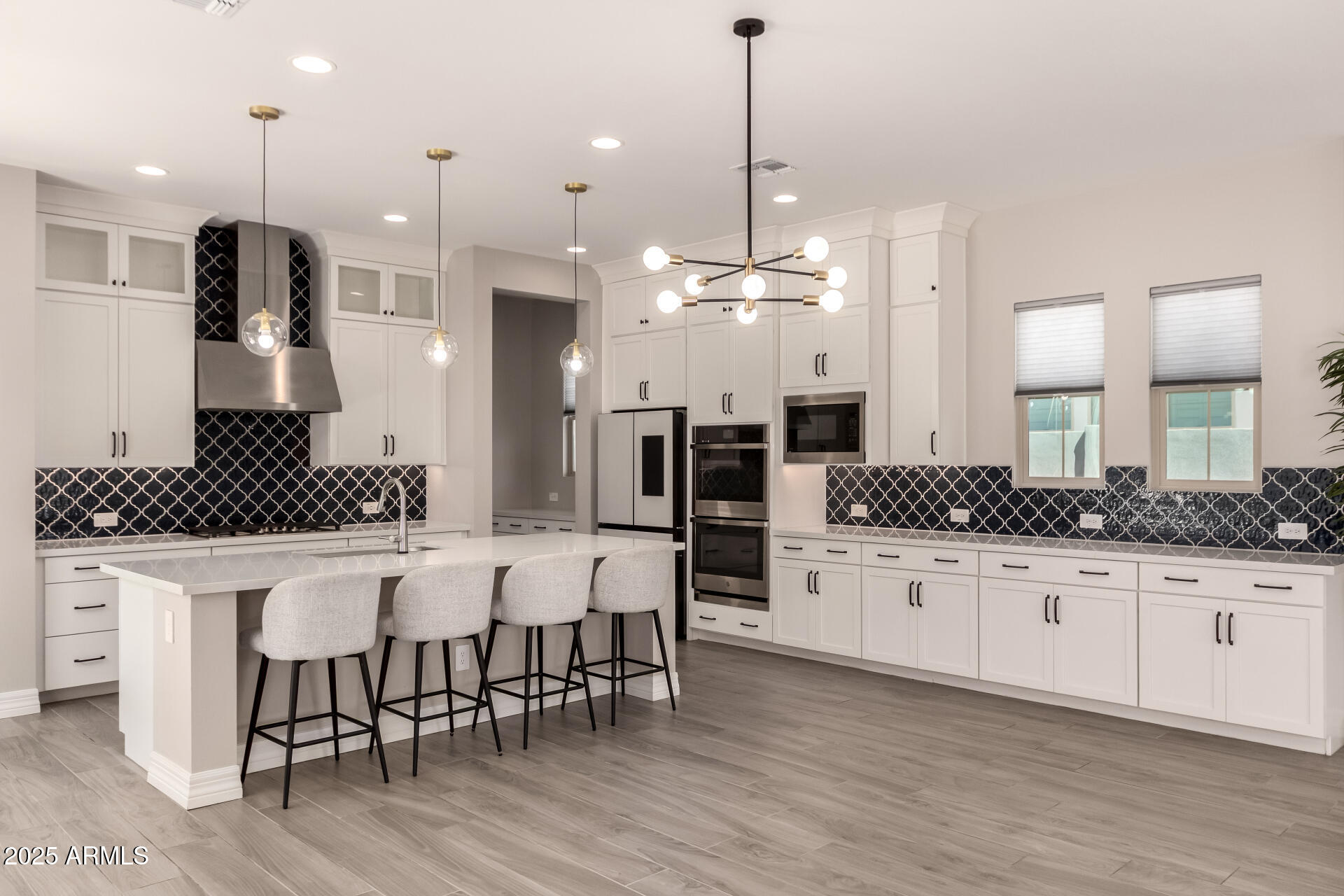 4115 E PRESCOTT Place