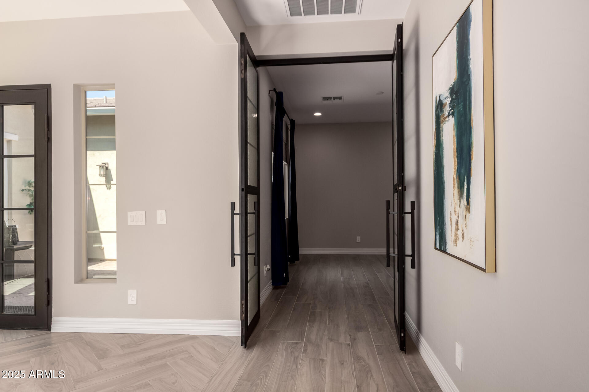 4115 E PRESCOTT Place