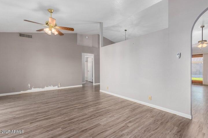 441 E SARATOGA Street