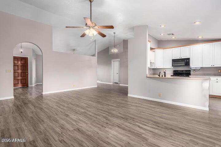 441 E SARATOGA Street