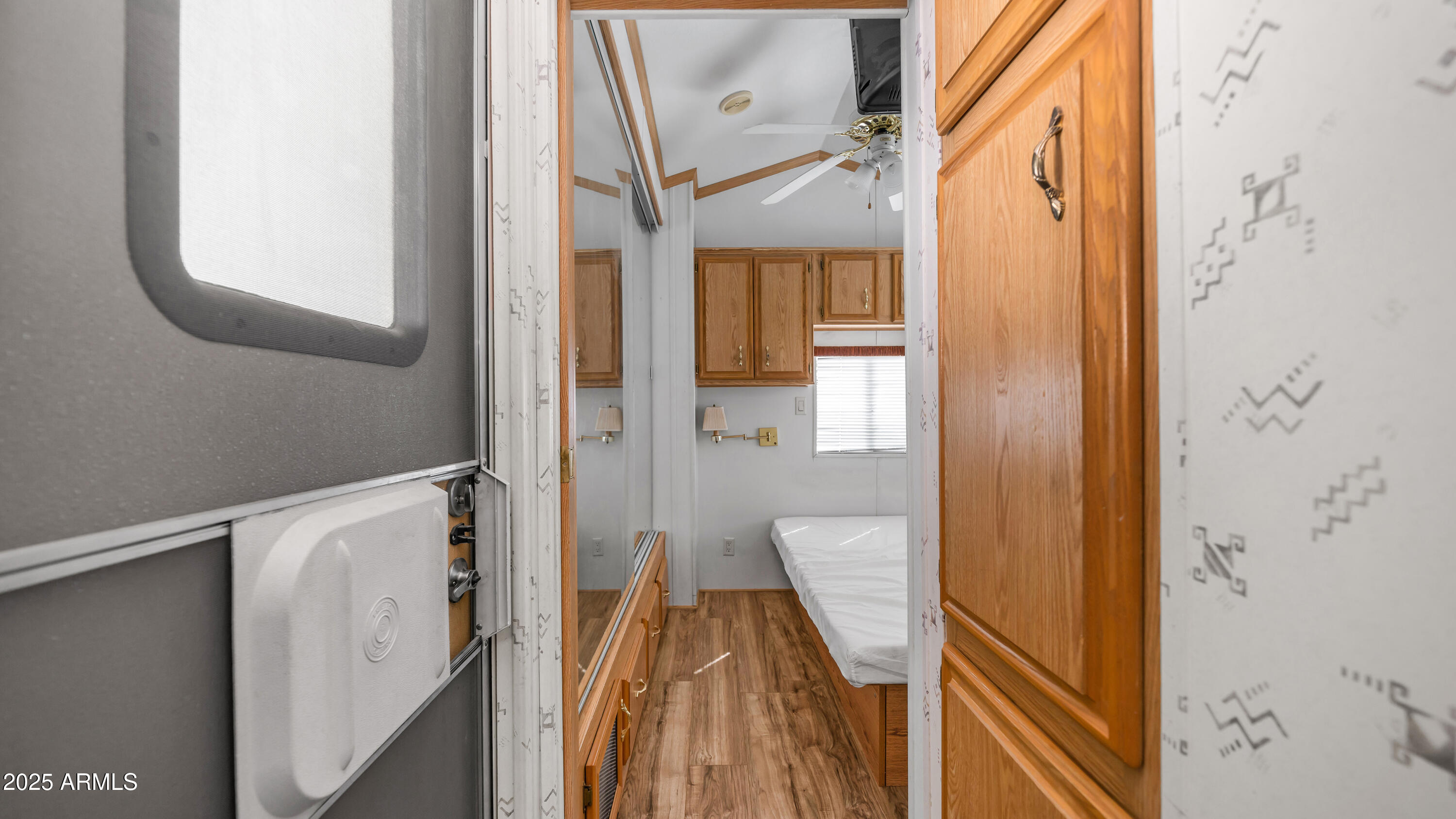 932 NICKEL Drive, 932