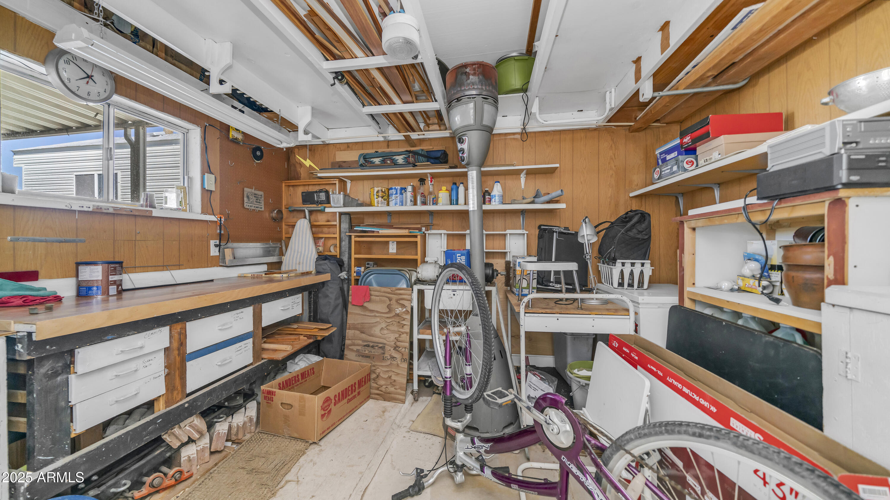 932 NICKEL Drive, 932