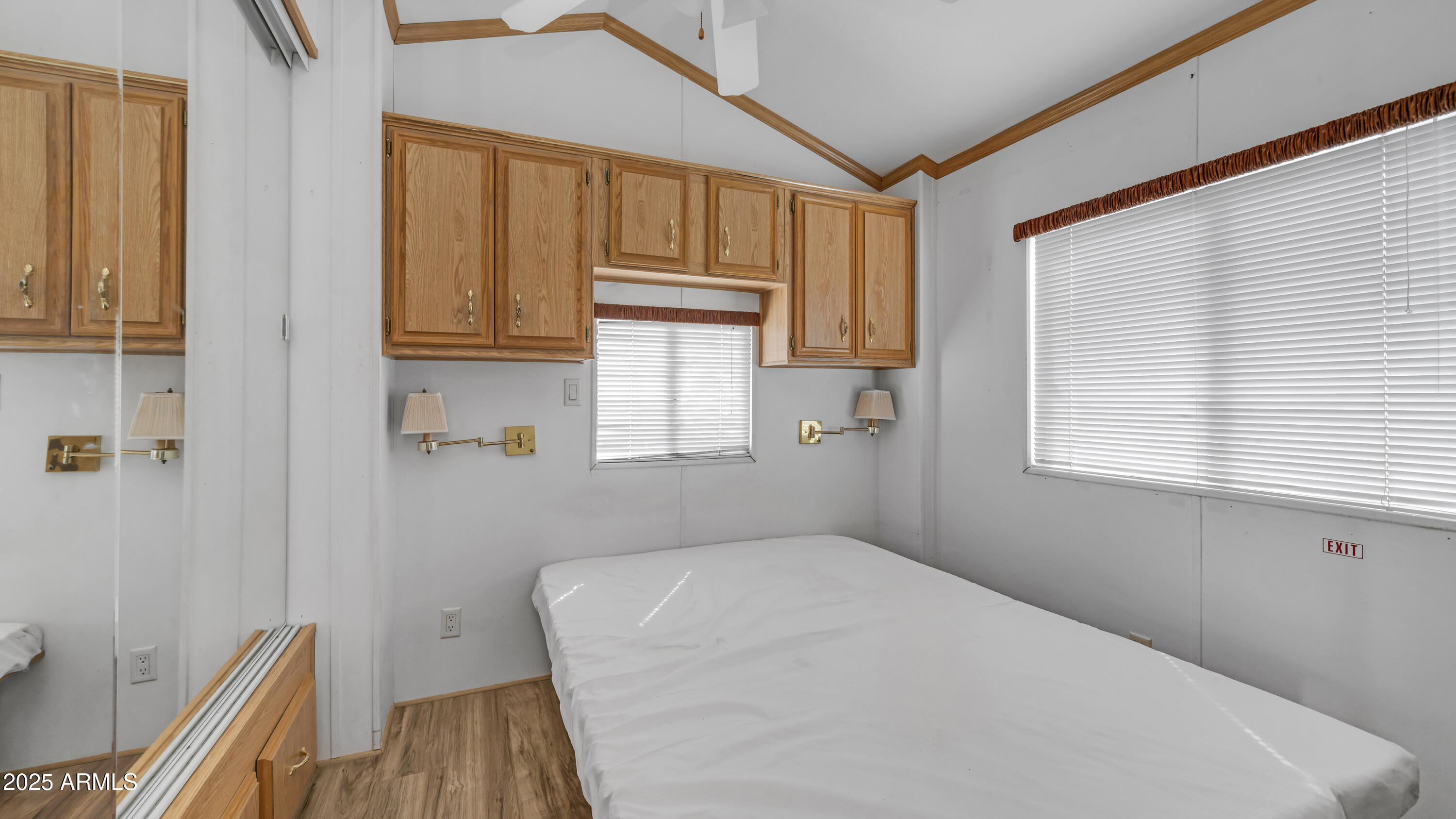 932 NICKEL Drive, 932