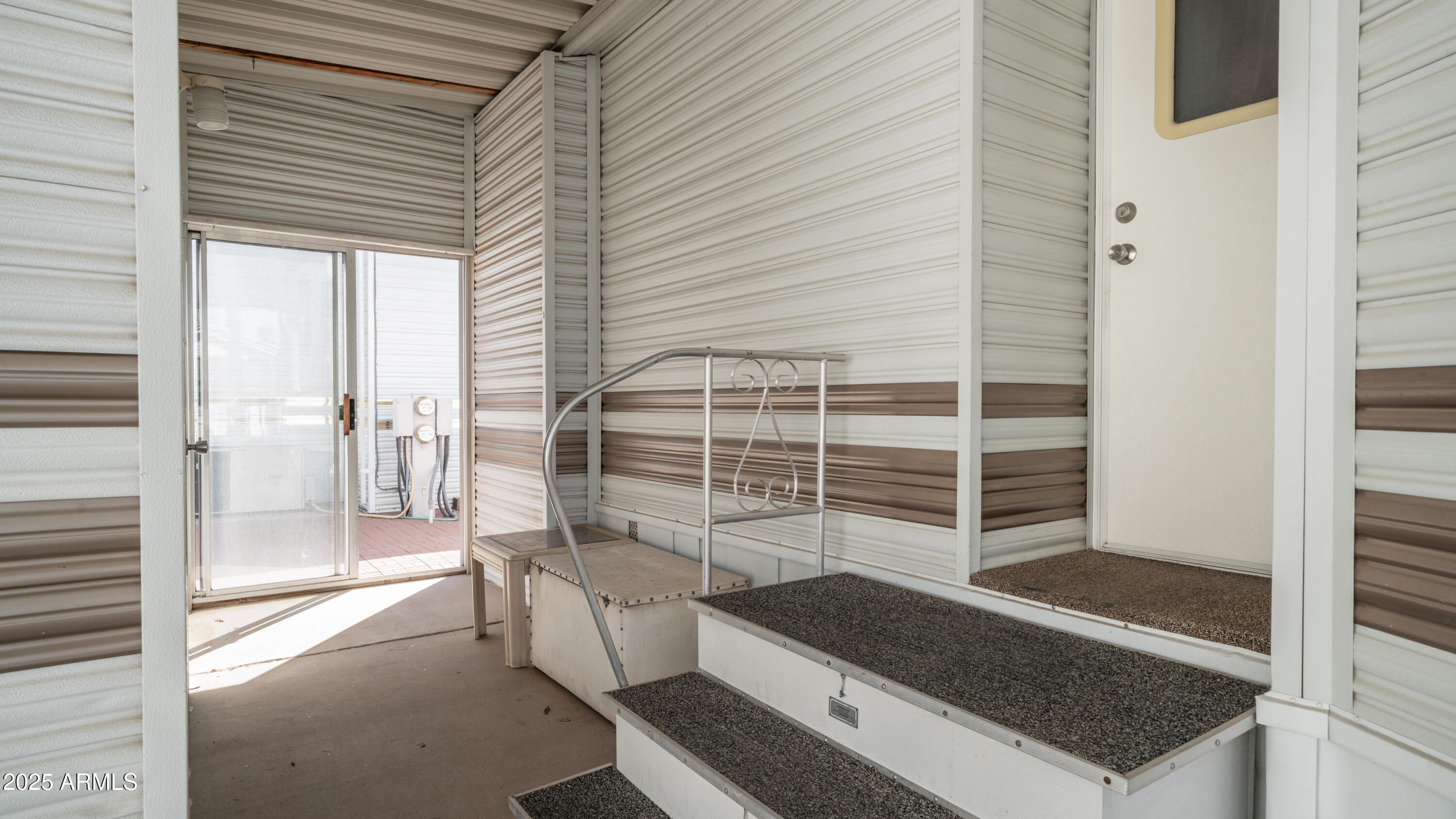 932 NICKEL Drive, 932