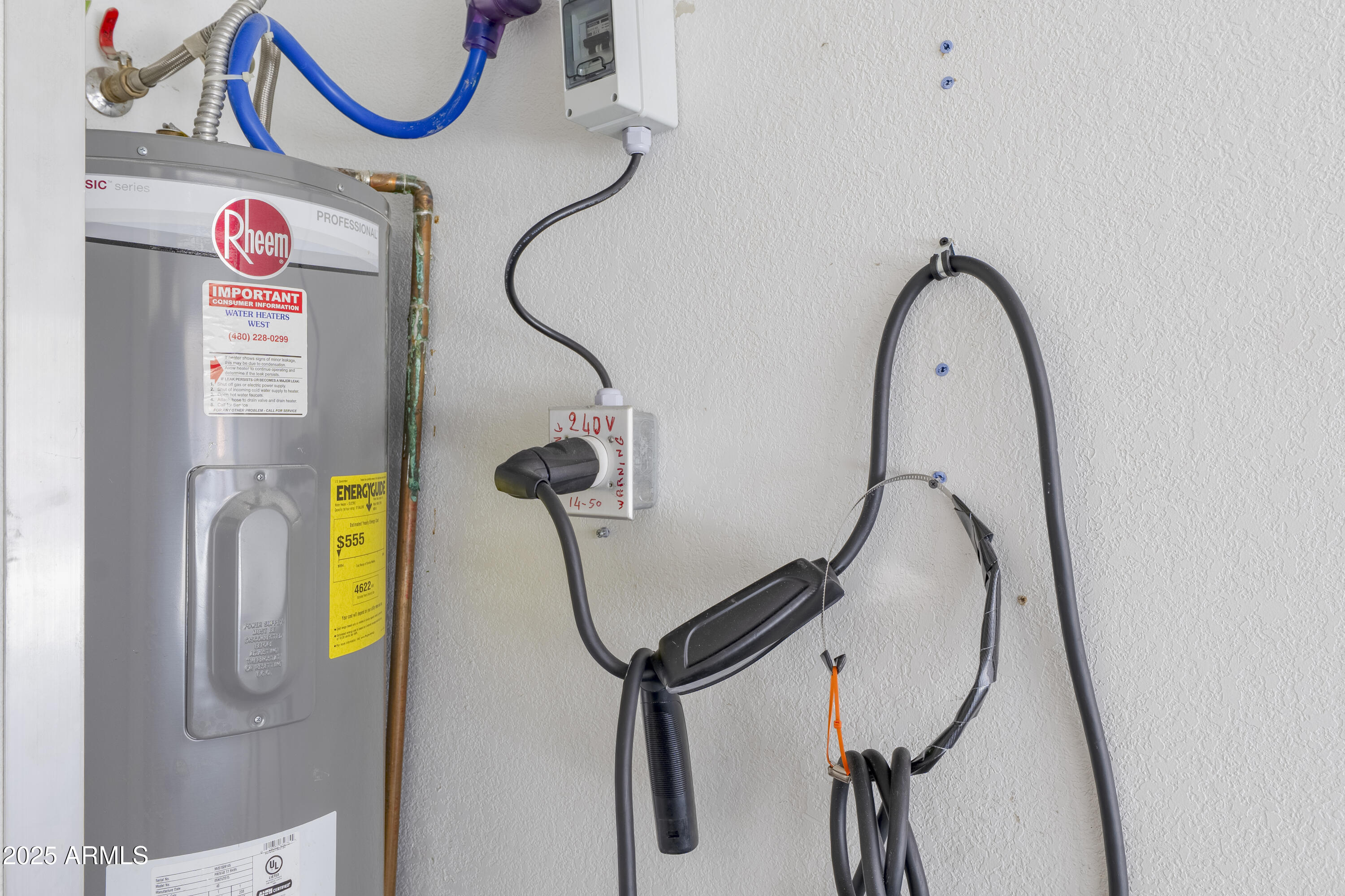 1211 N MILLER Road, 216