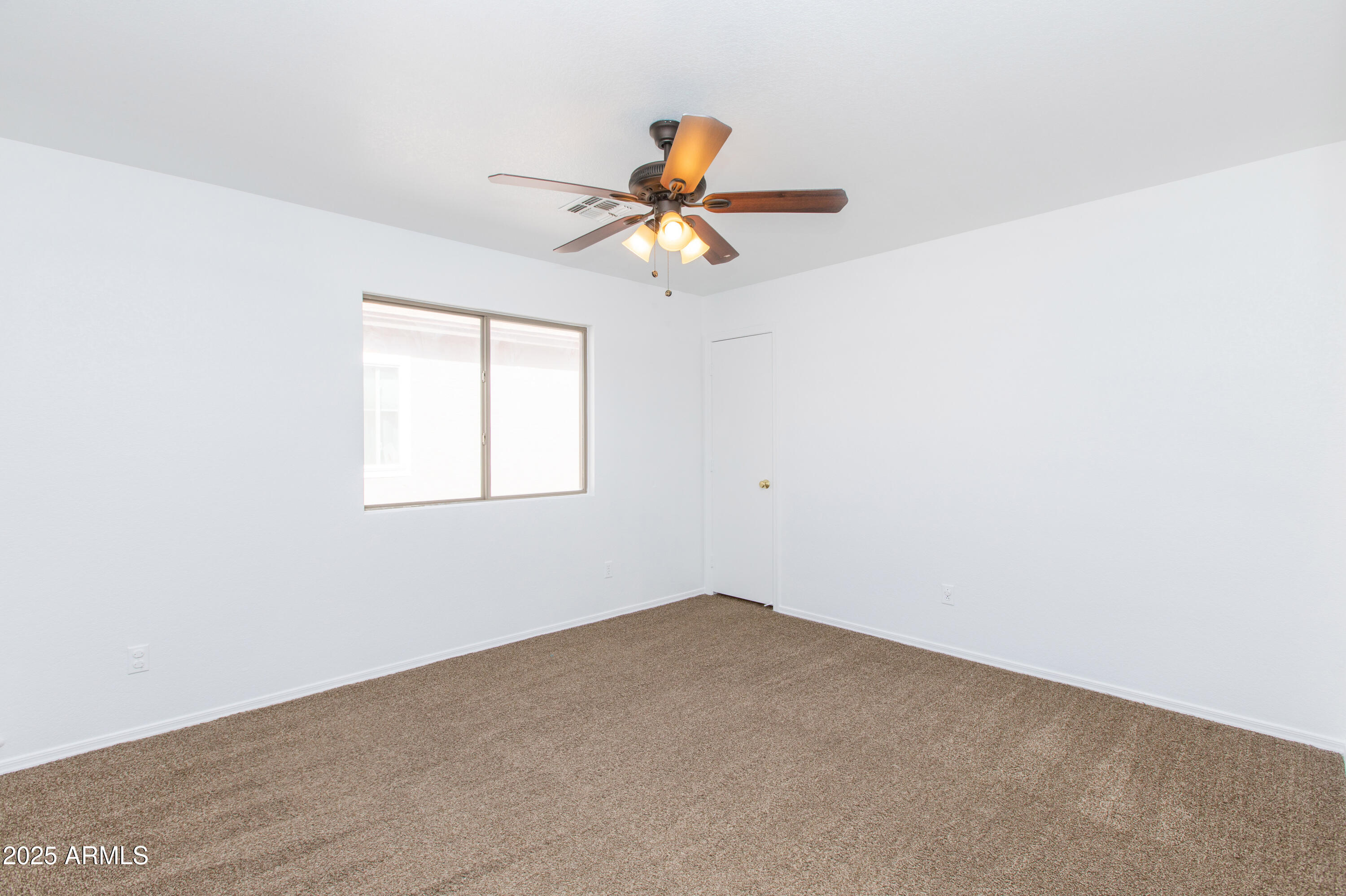 1037 E Dust Devil Drive