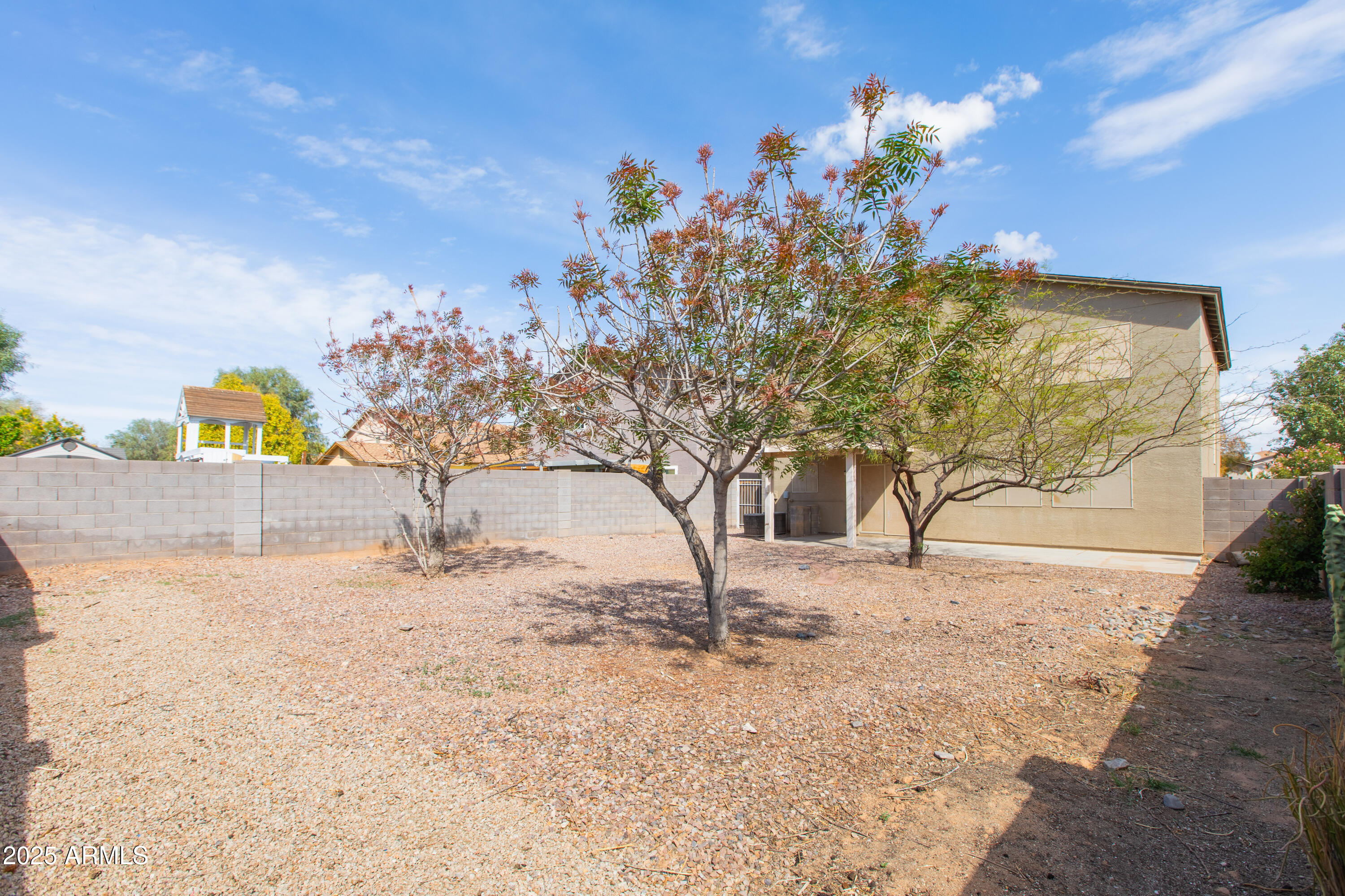 1037 E Dust Devil Drive