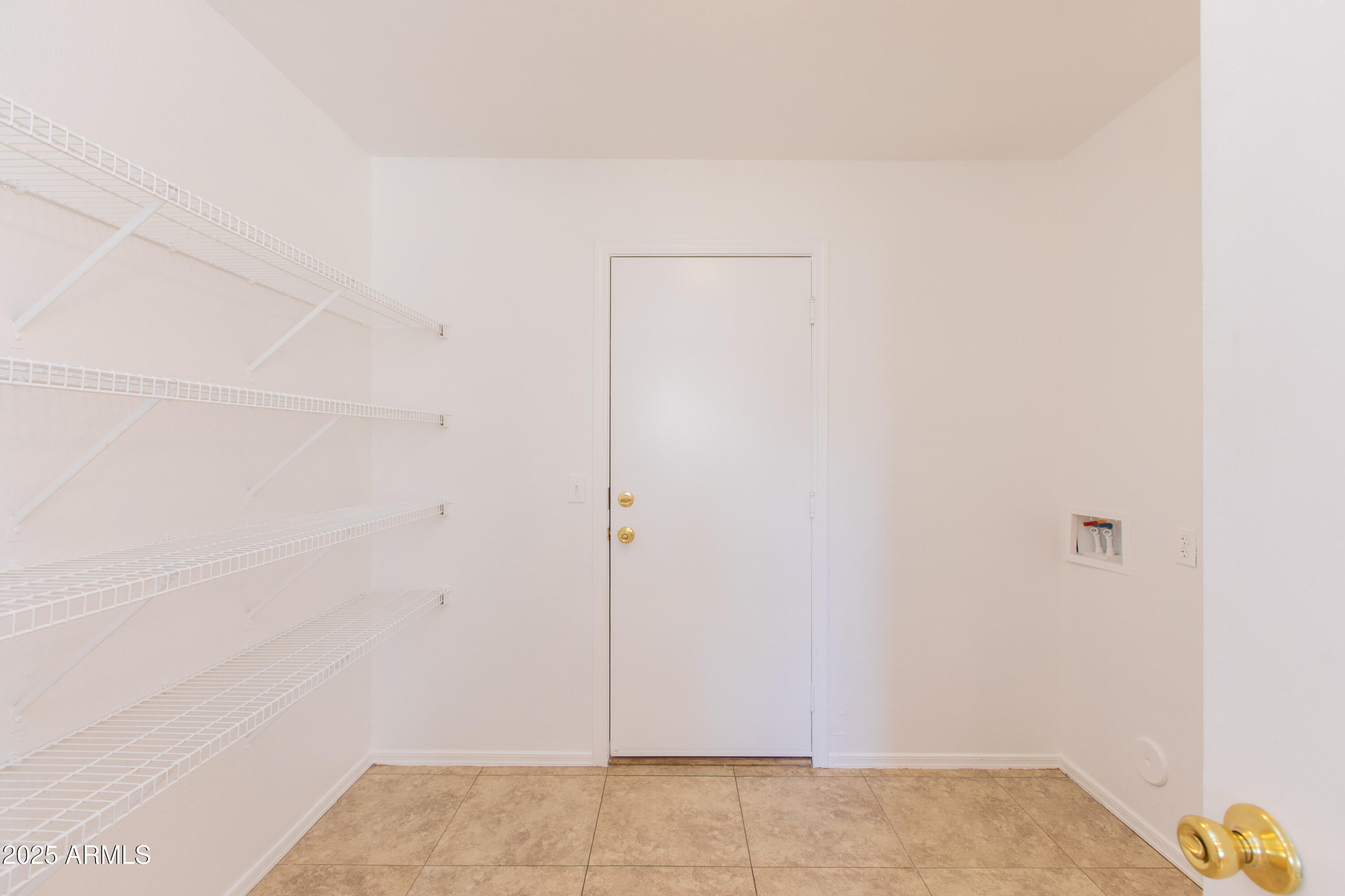 1037 E Dust Devil Drive