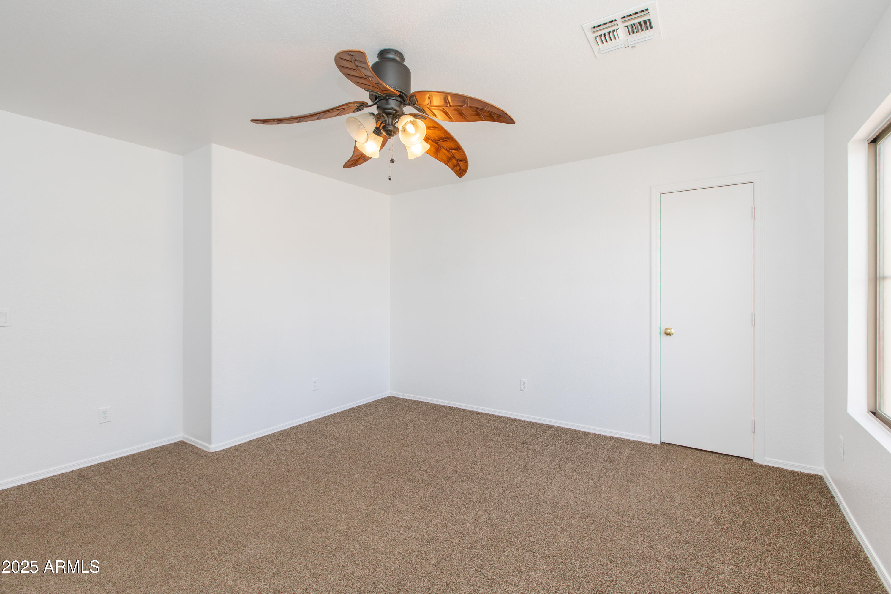 1037 E Dust Devil Drive