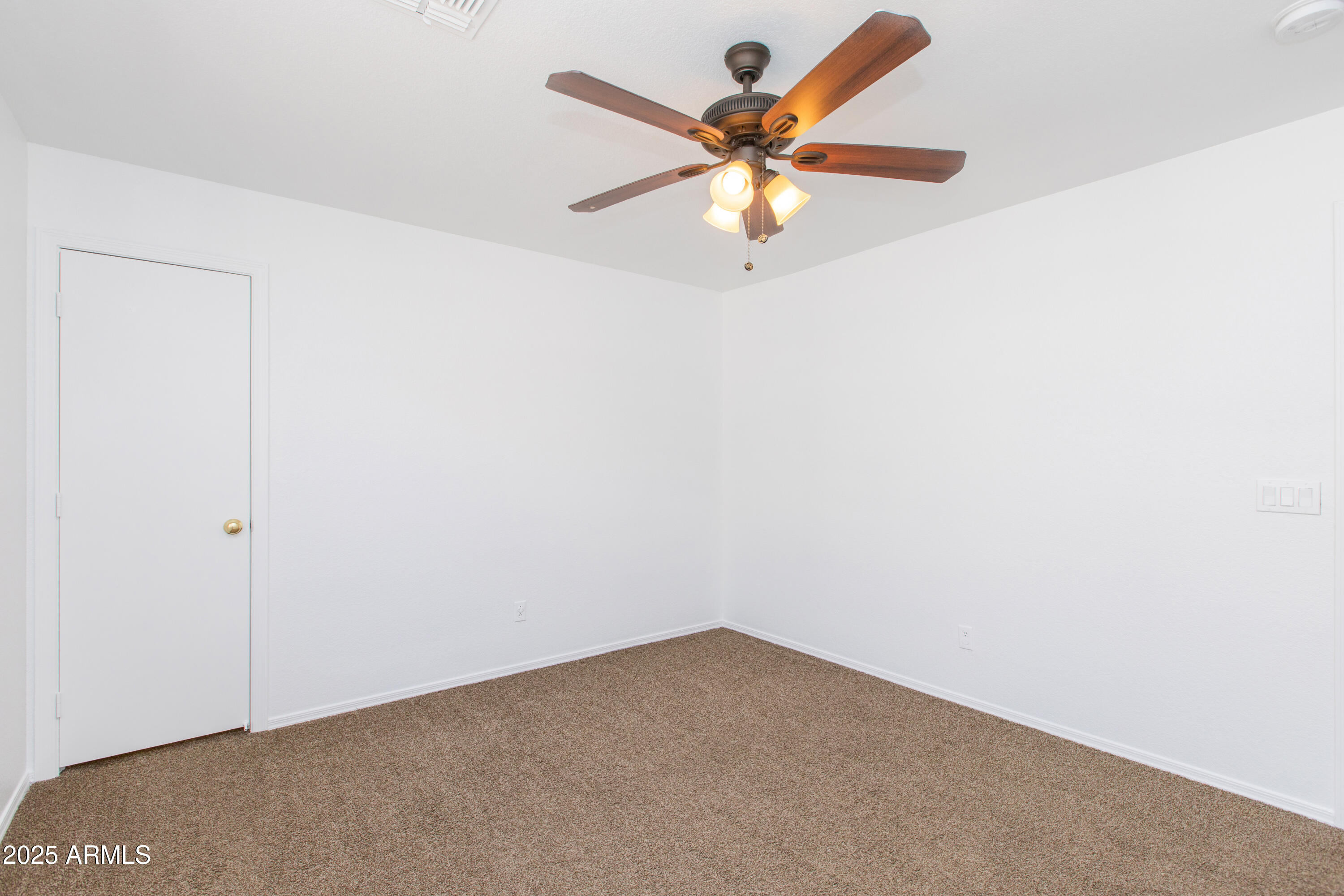 1037 E Dust Devil Drive