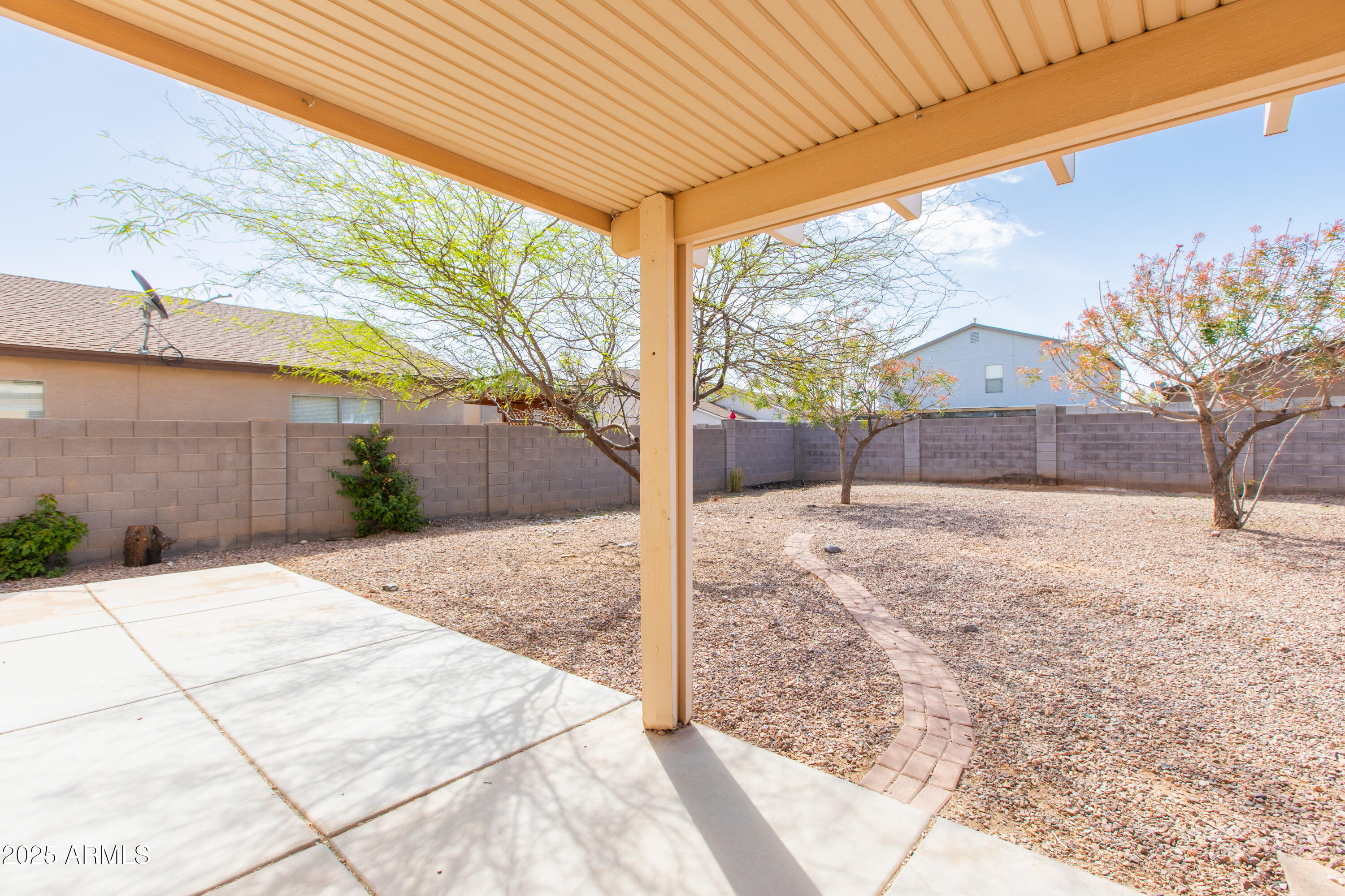 1037 E Dust Devil Drive