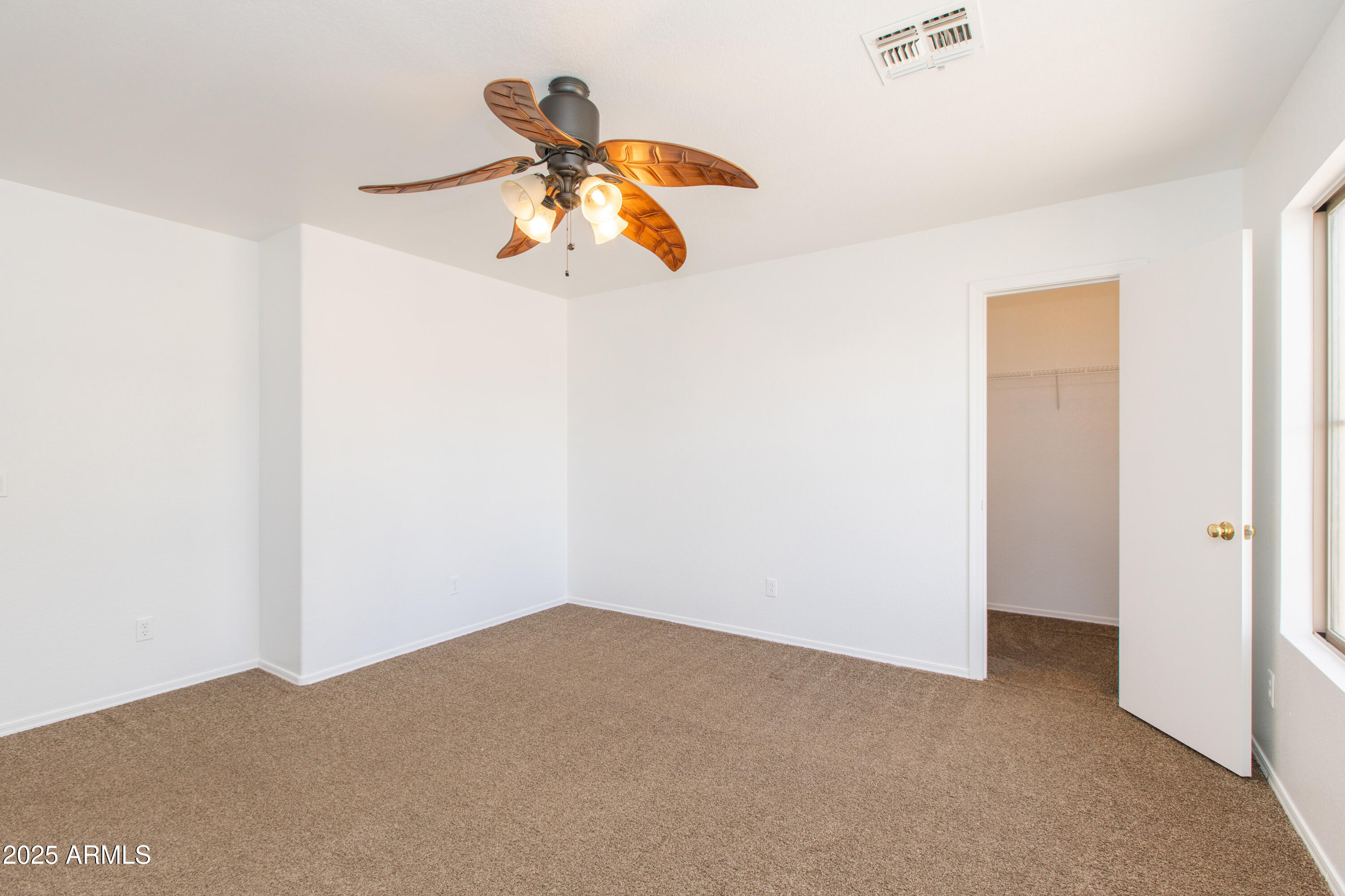 1037 E Dust Devil Drive