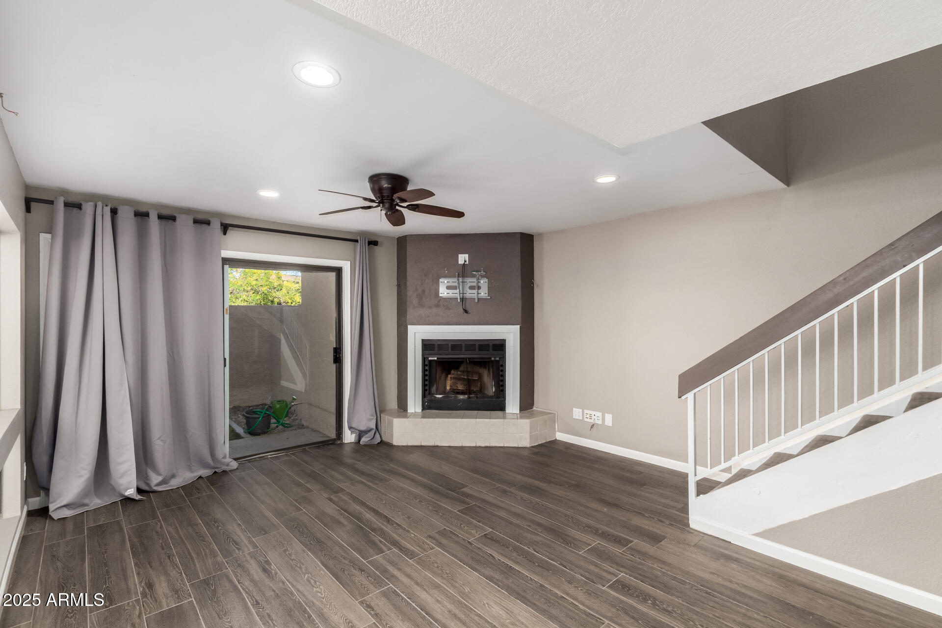 3030 N HAYDEN Road, 16