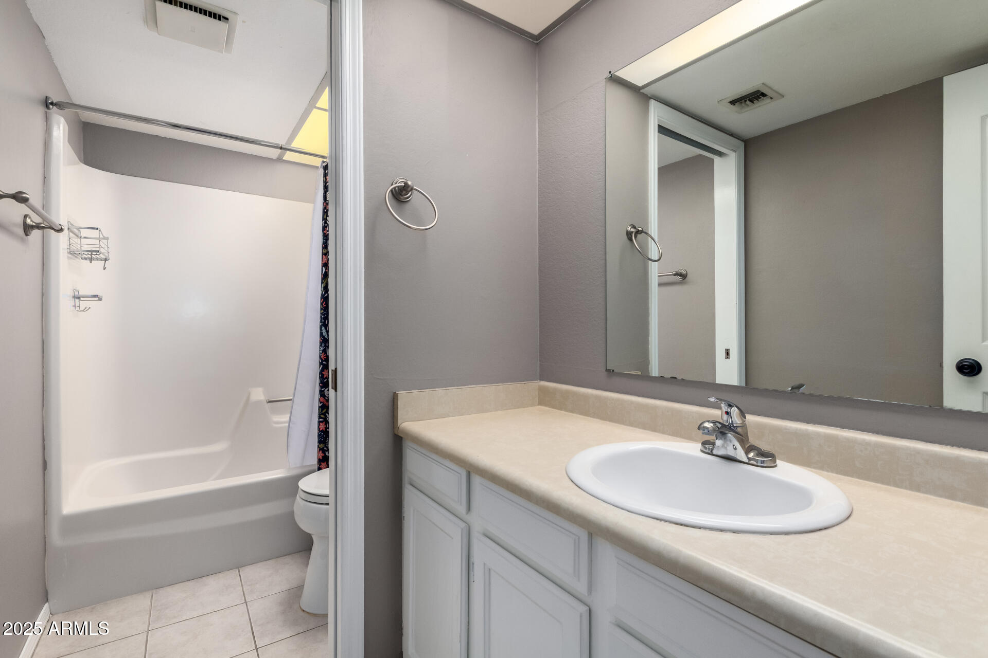 3030 N HAYDEN Road, 16