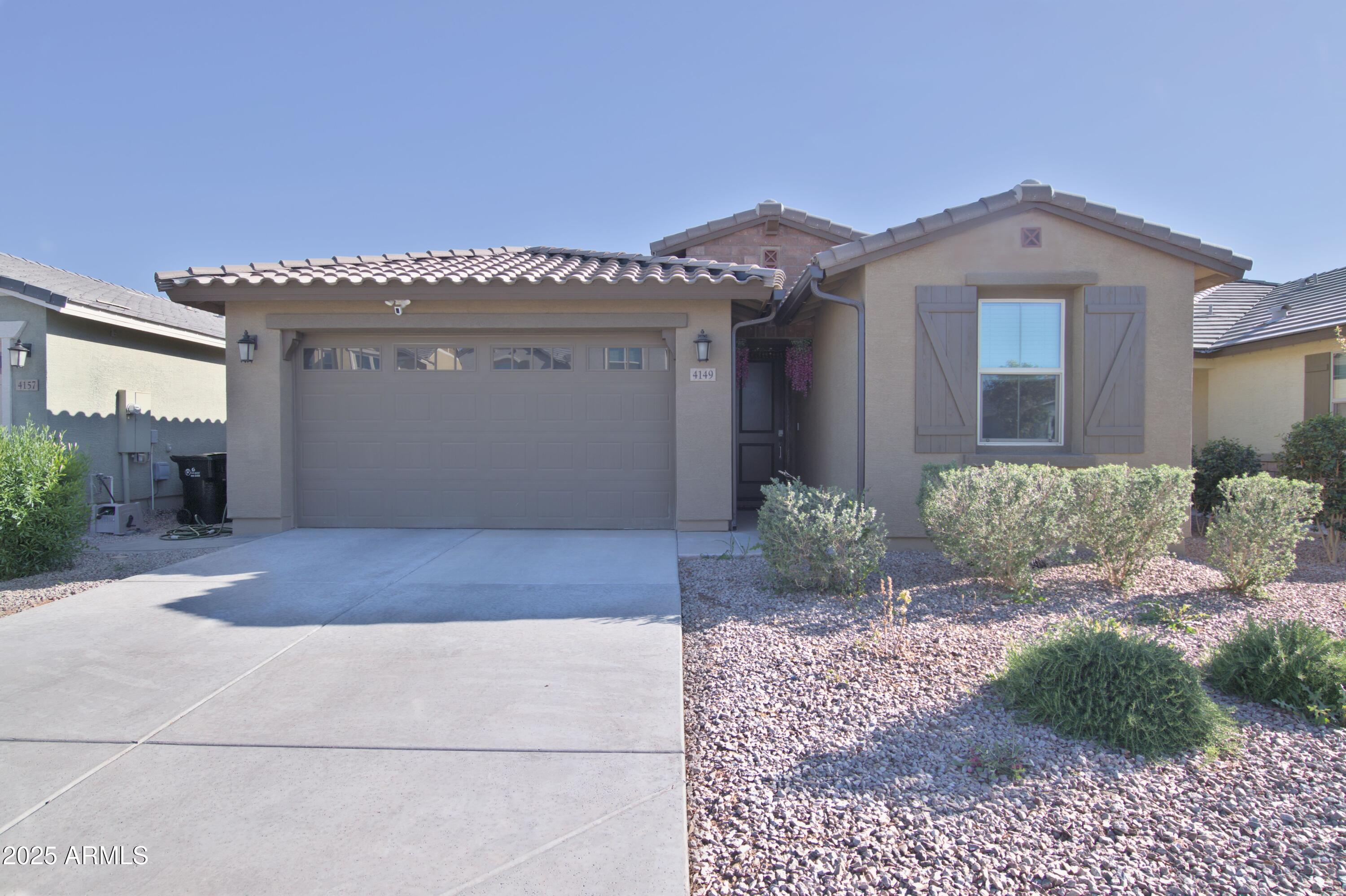 4149 E APPALOOSA Road