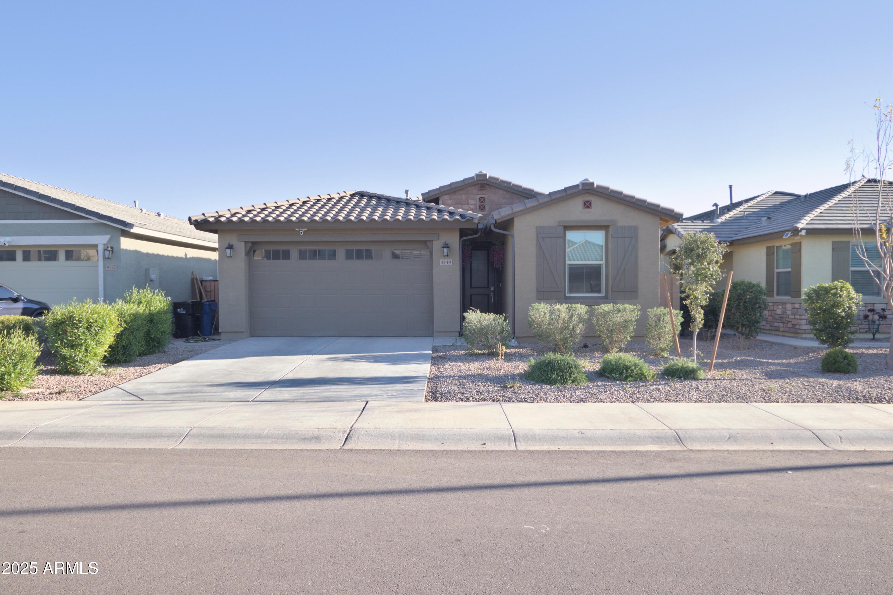 4149 E APPALOOSA Road