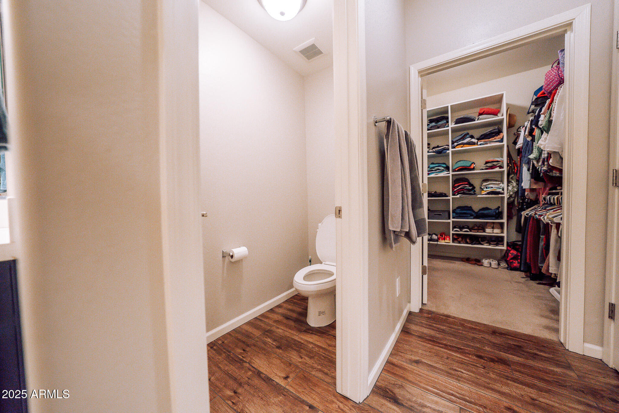 900 S CANAL Drive, 121