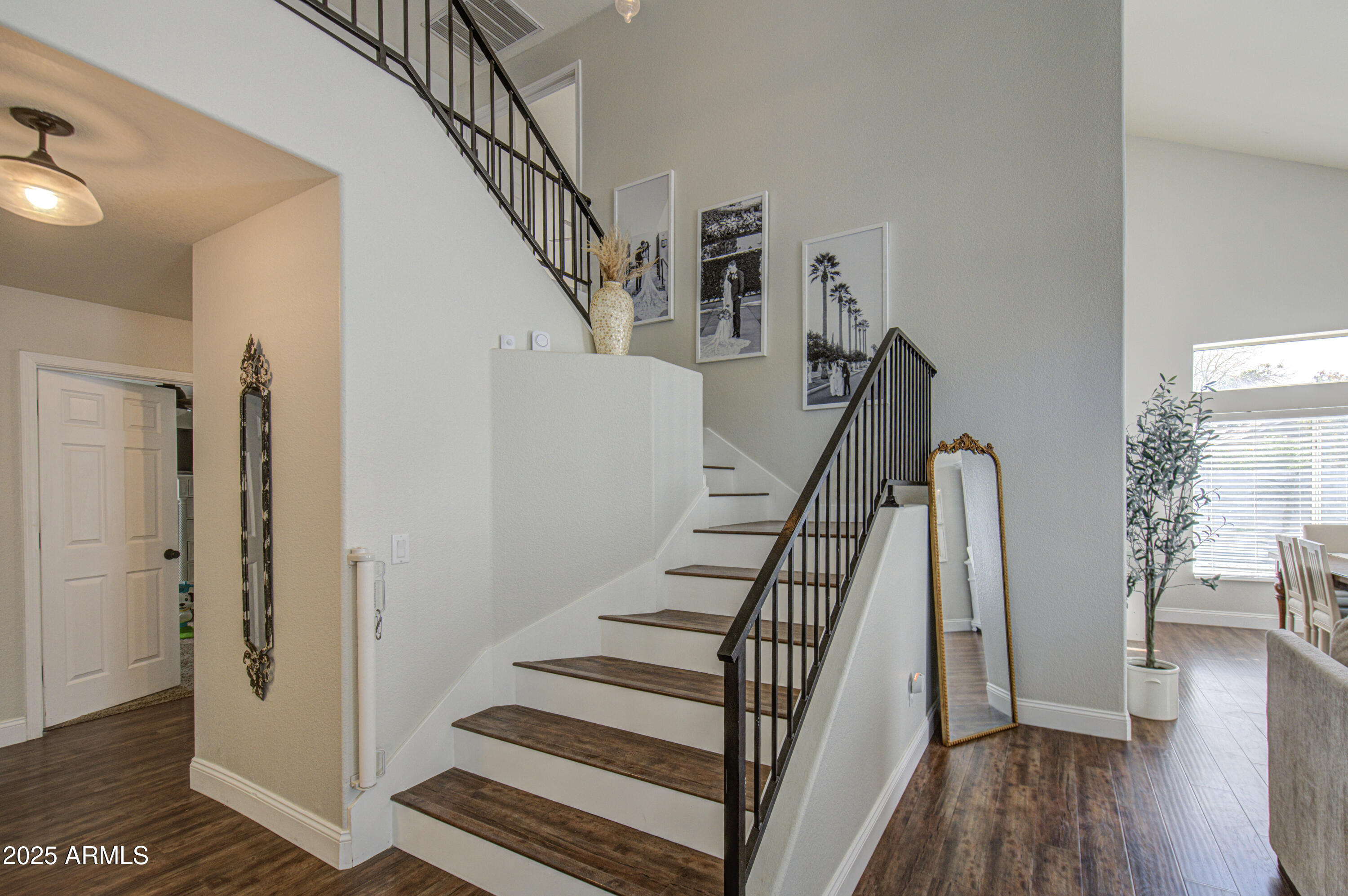 753 E Sheffield Avenue