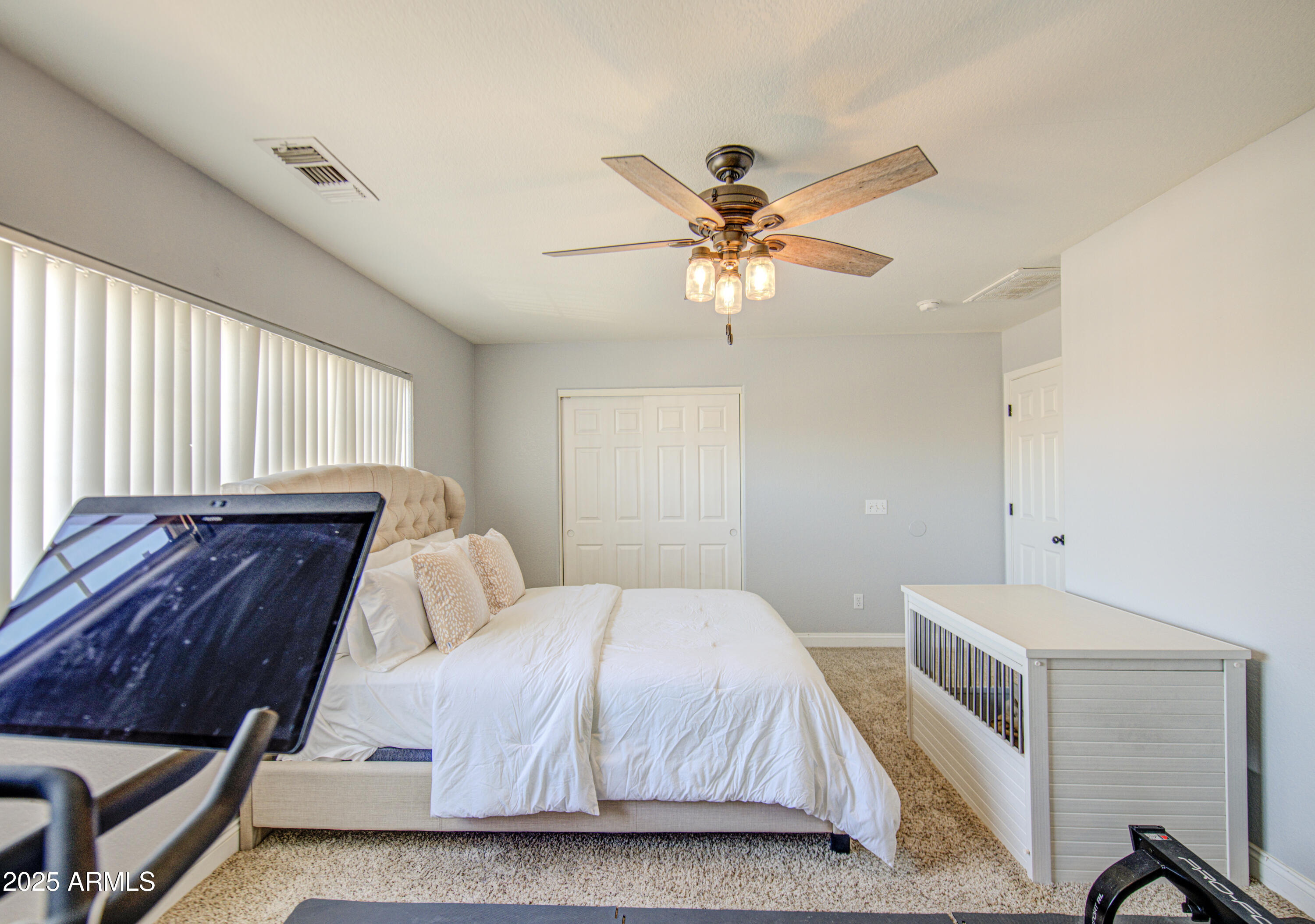 753 E Sheffield Avenue