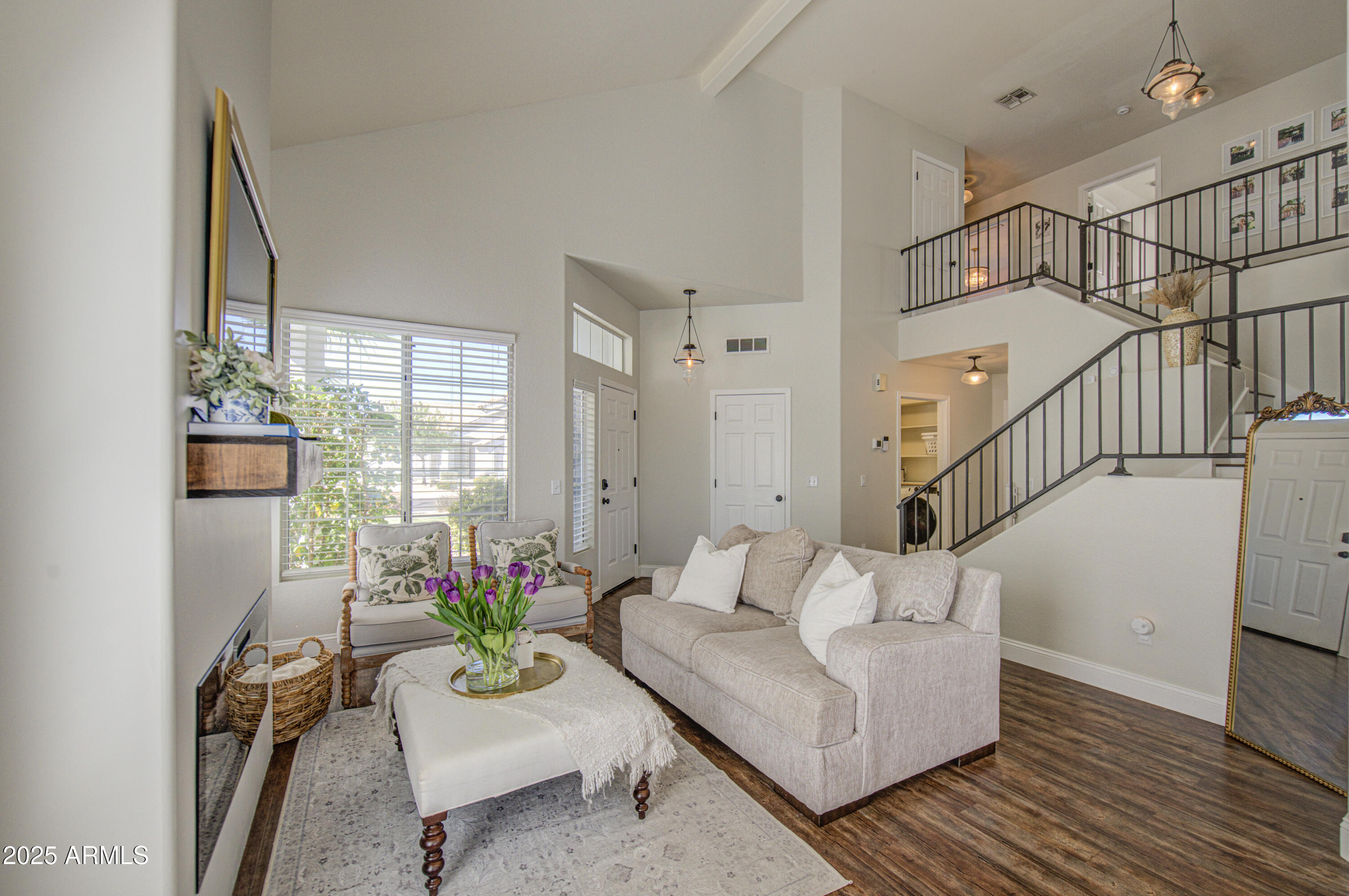 753 E Sheffield Avenue