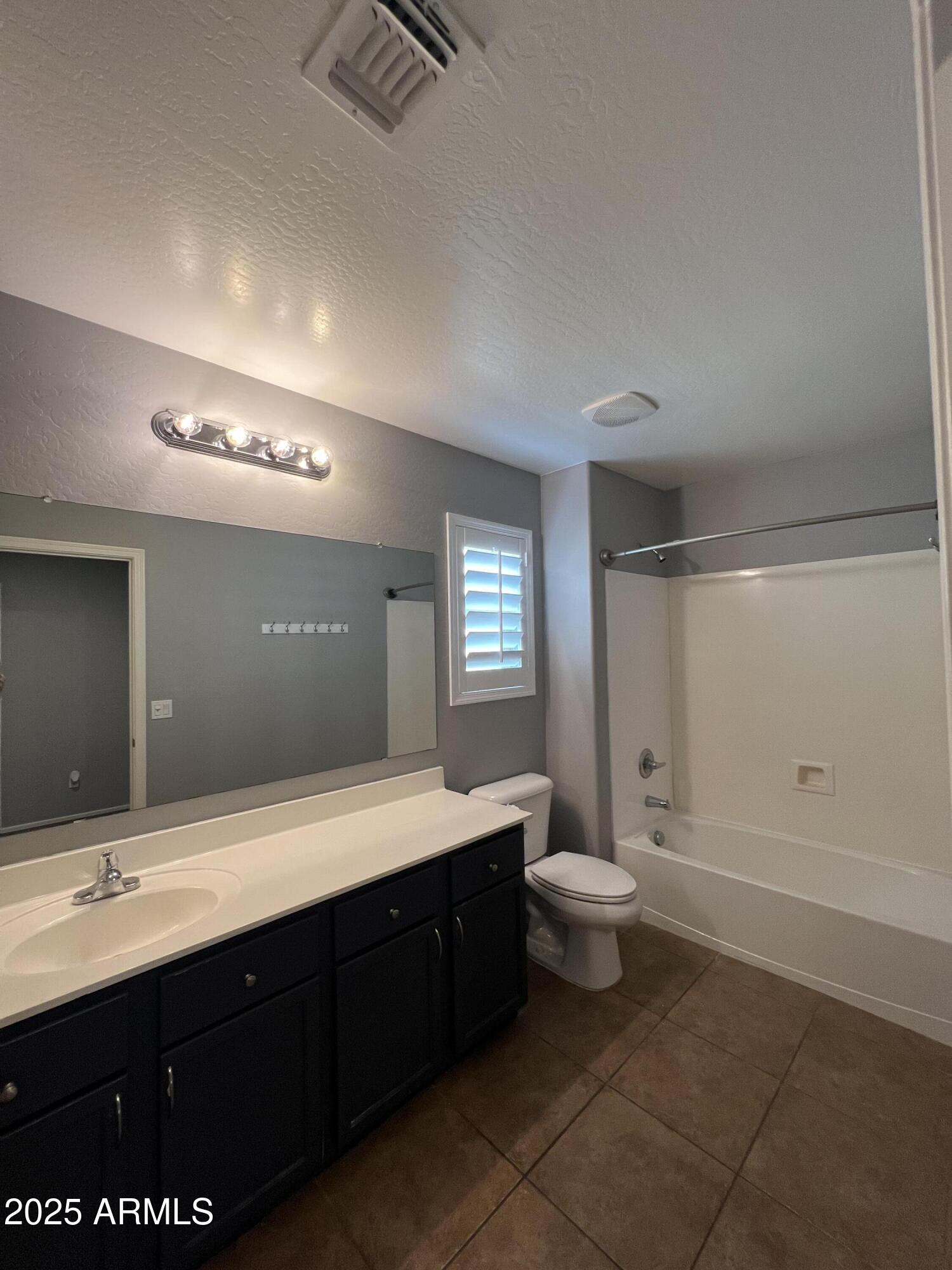 577 S BUENA VISTA Court