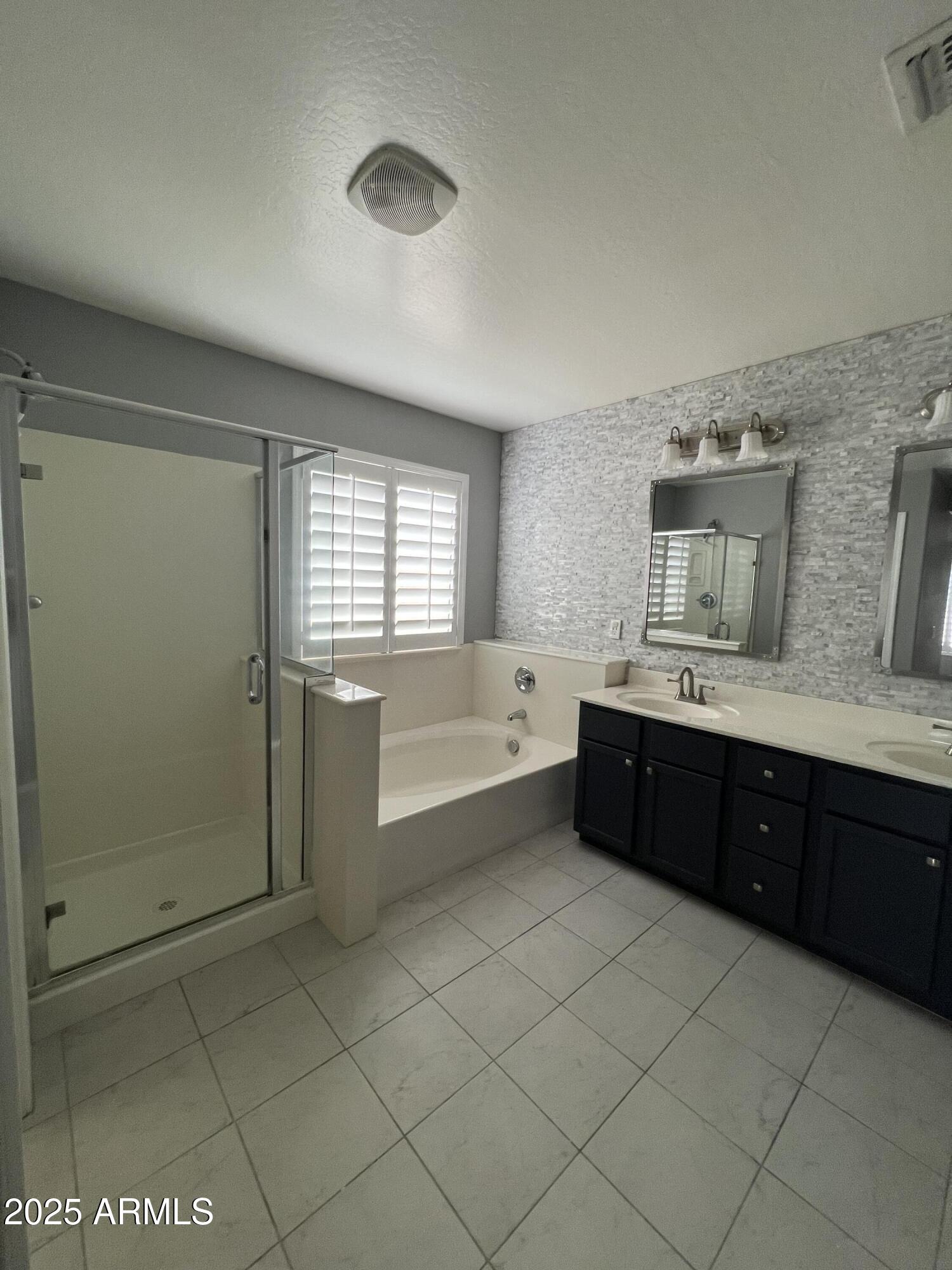 577 S BUENA VISTA Court