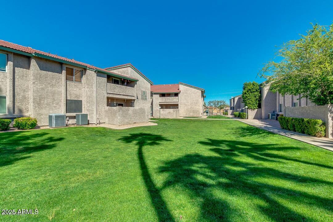 623 W GUADALUPE Road, 214