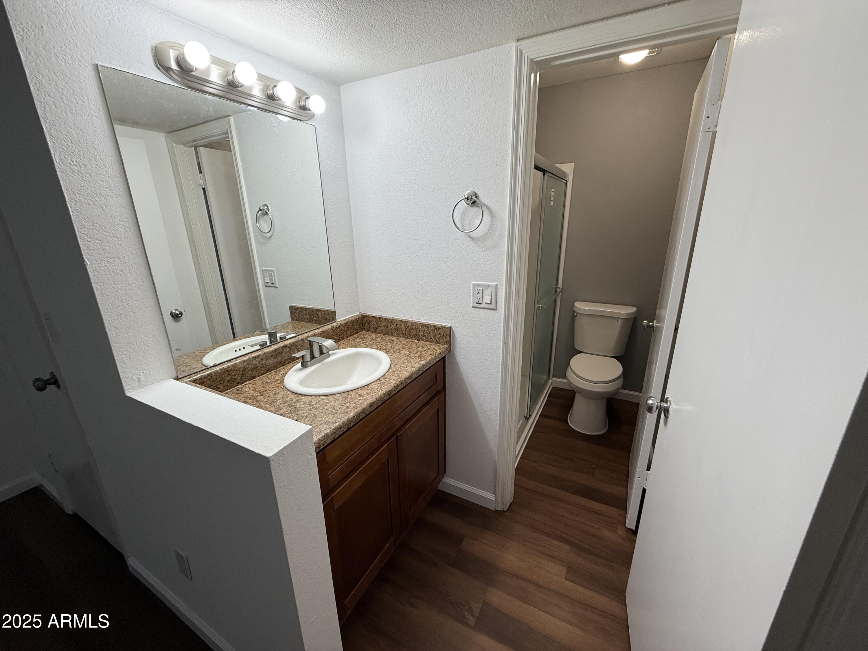 623 W GUADALUPE Road, 214