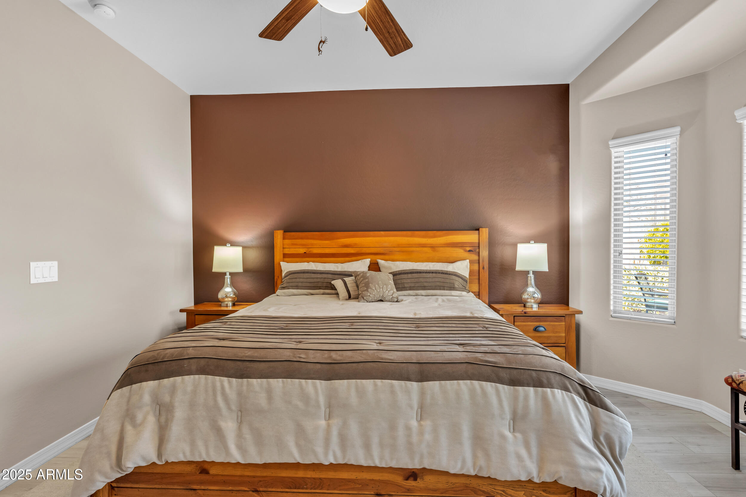 6748 W MOCKINGBIRD Way