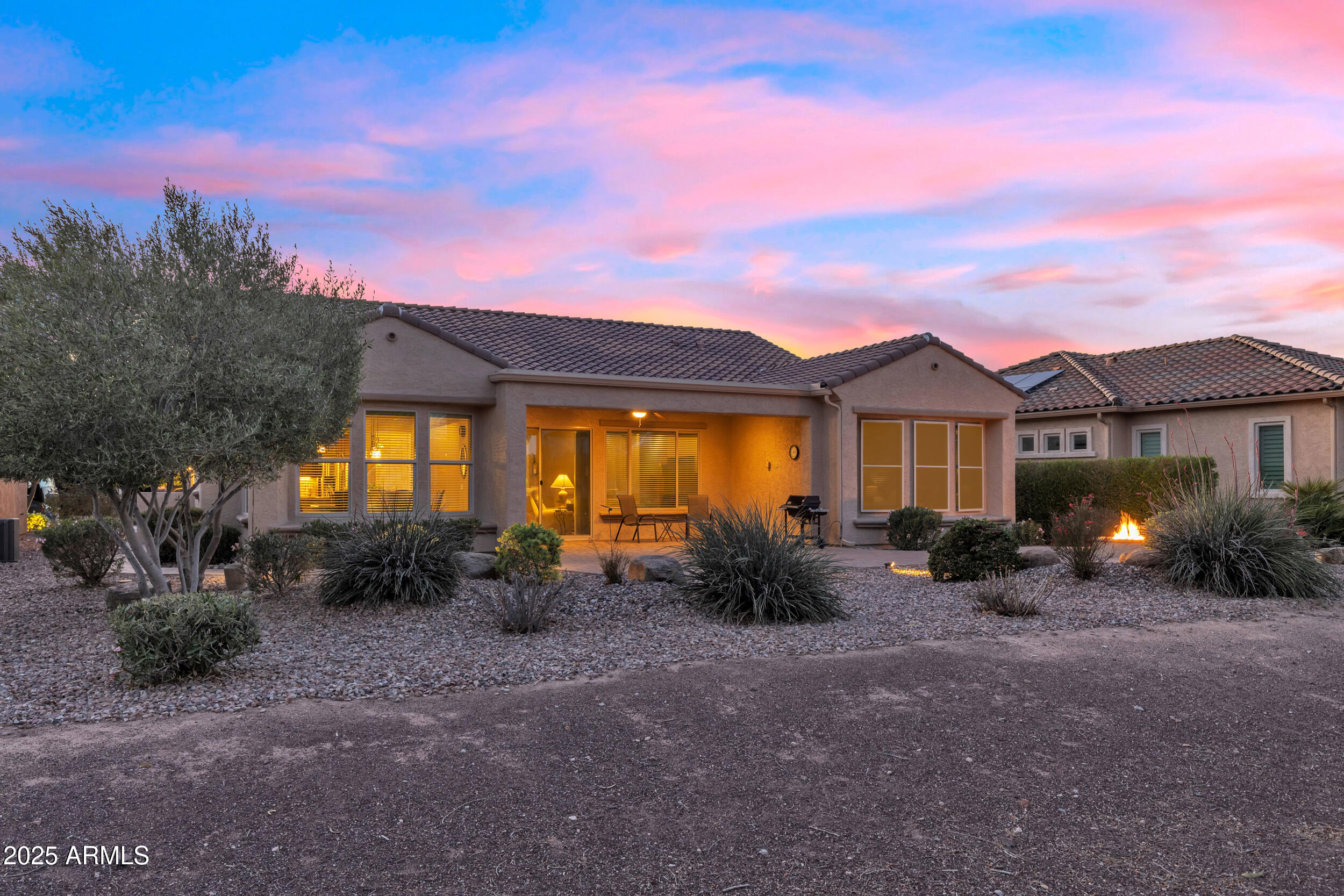 4425 N PETERSBURG Drive