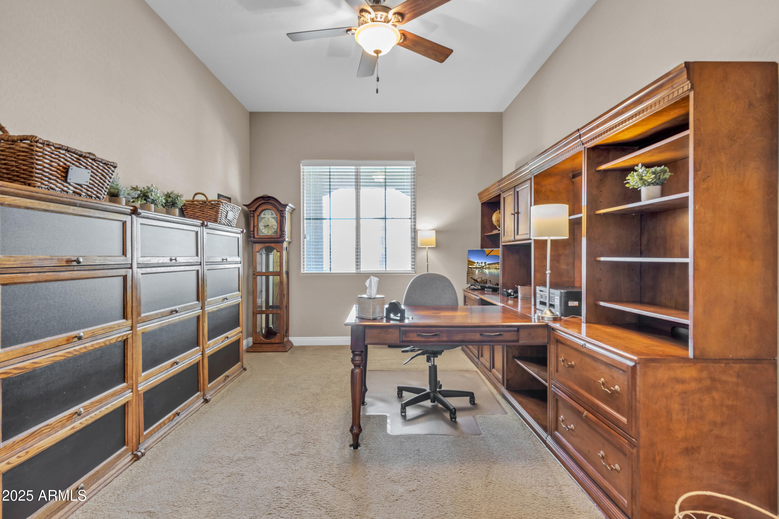 4425 N PETERSBURG Drive