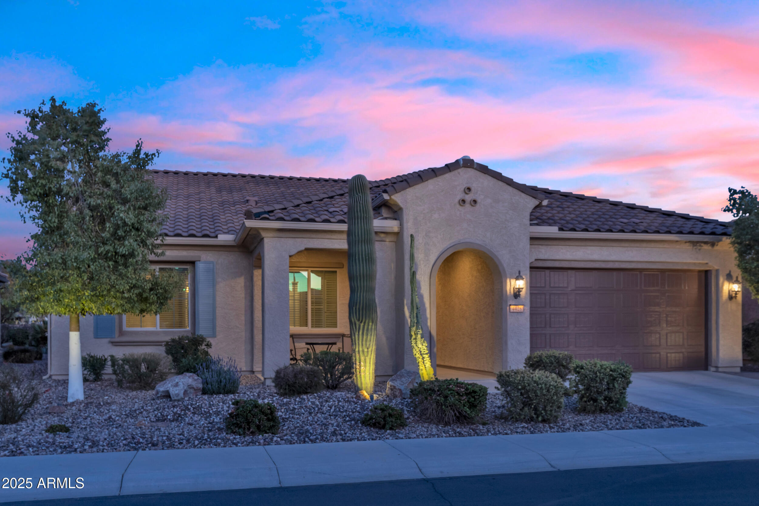 4425 N PETERSBURG Drive