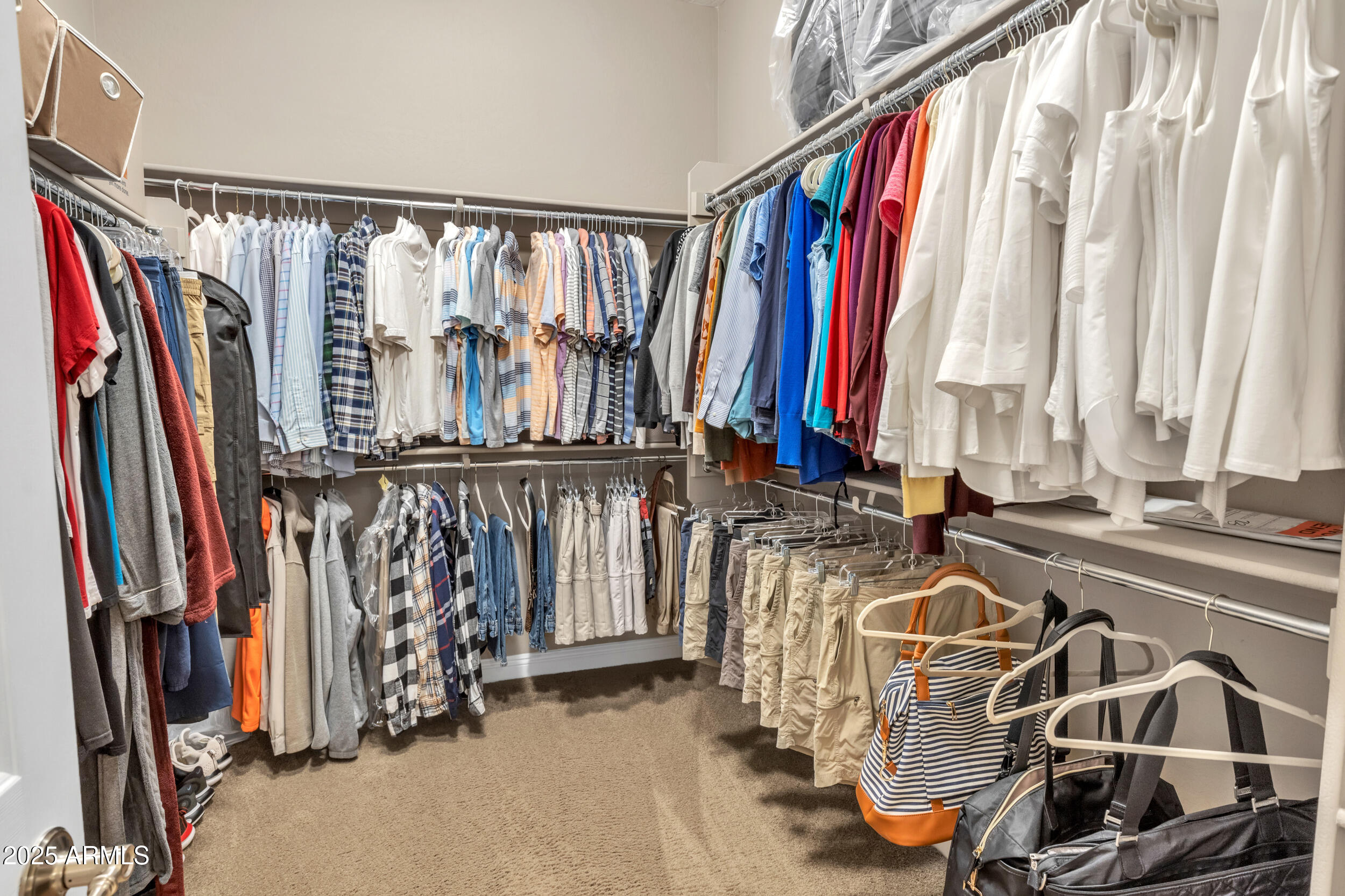 4425 N PETERSBURG Drive