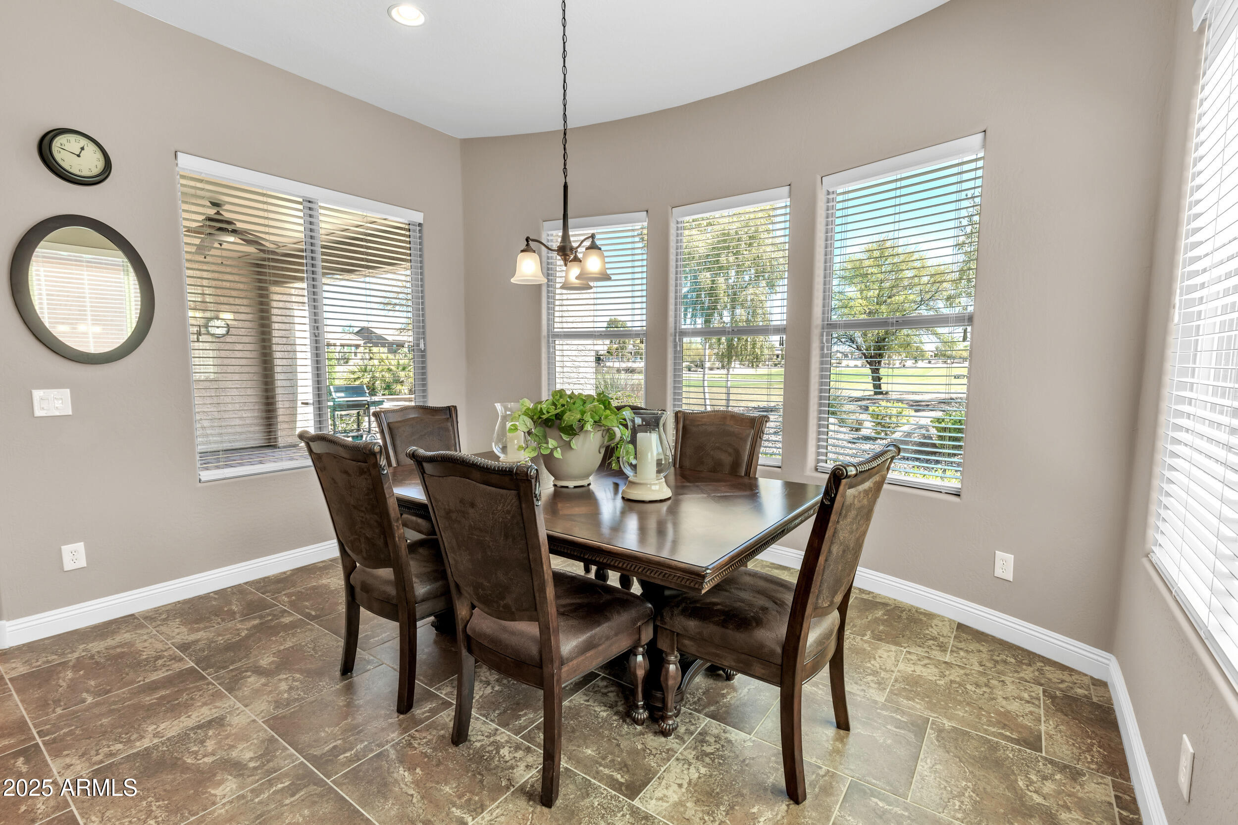 4425 N PETERSBURG Drive