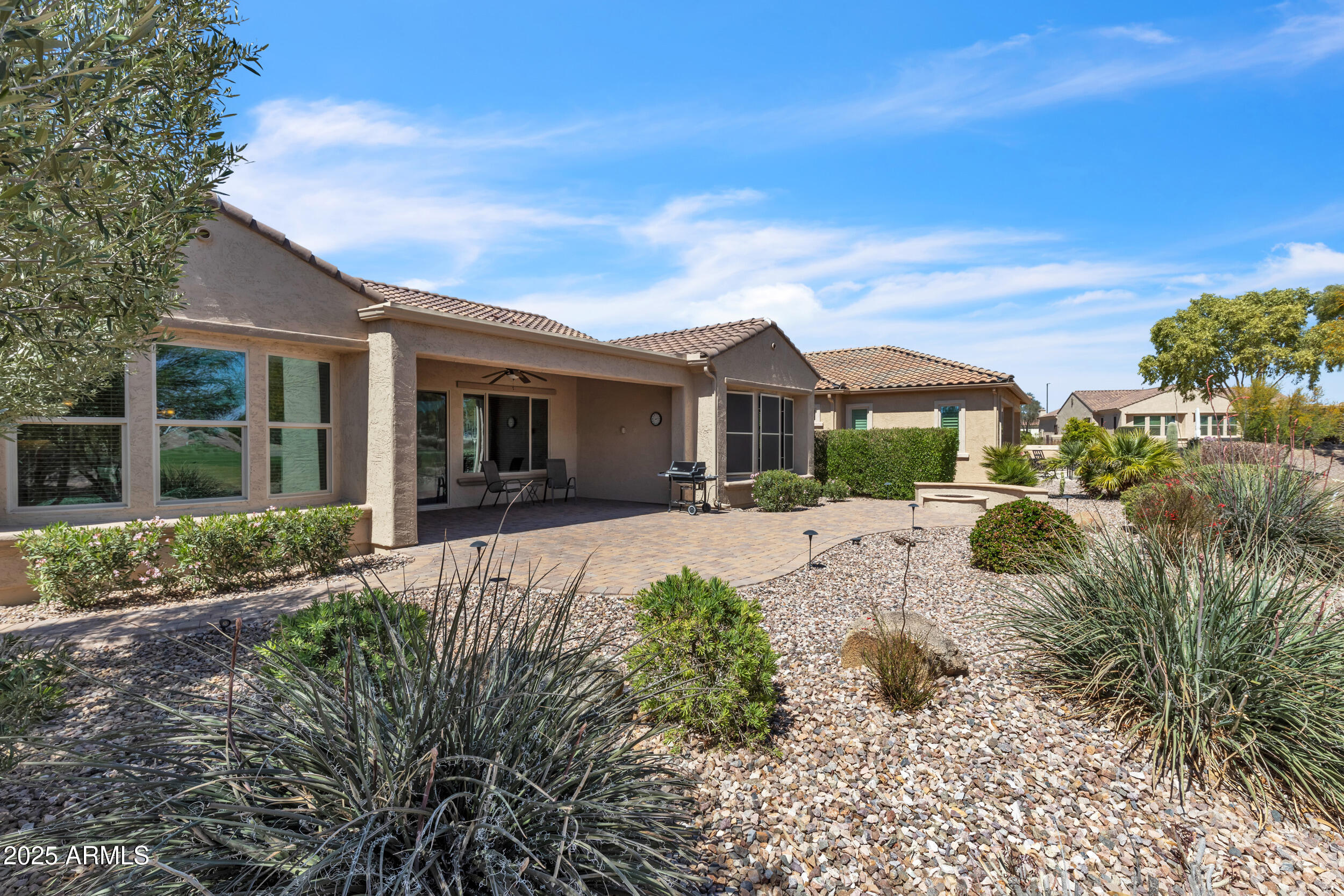 4425 N PETERSBURG Drive