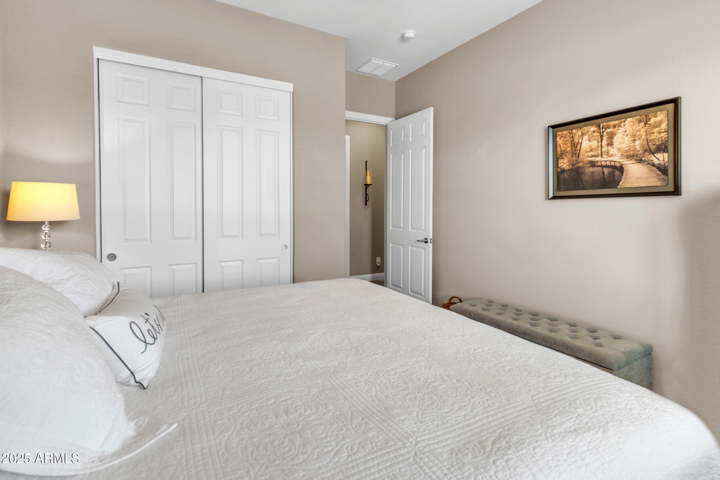 4425 N PETERSBURG Drive