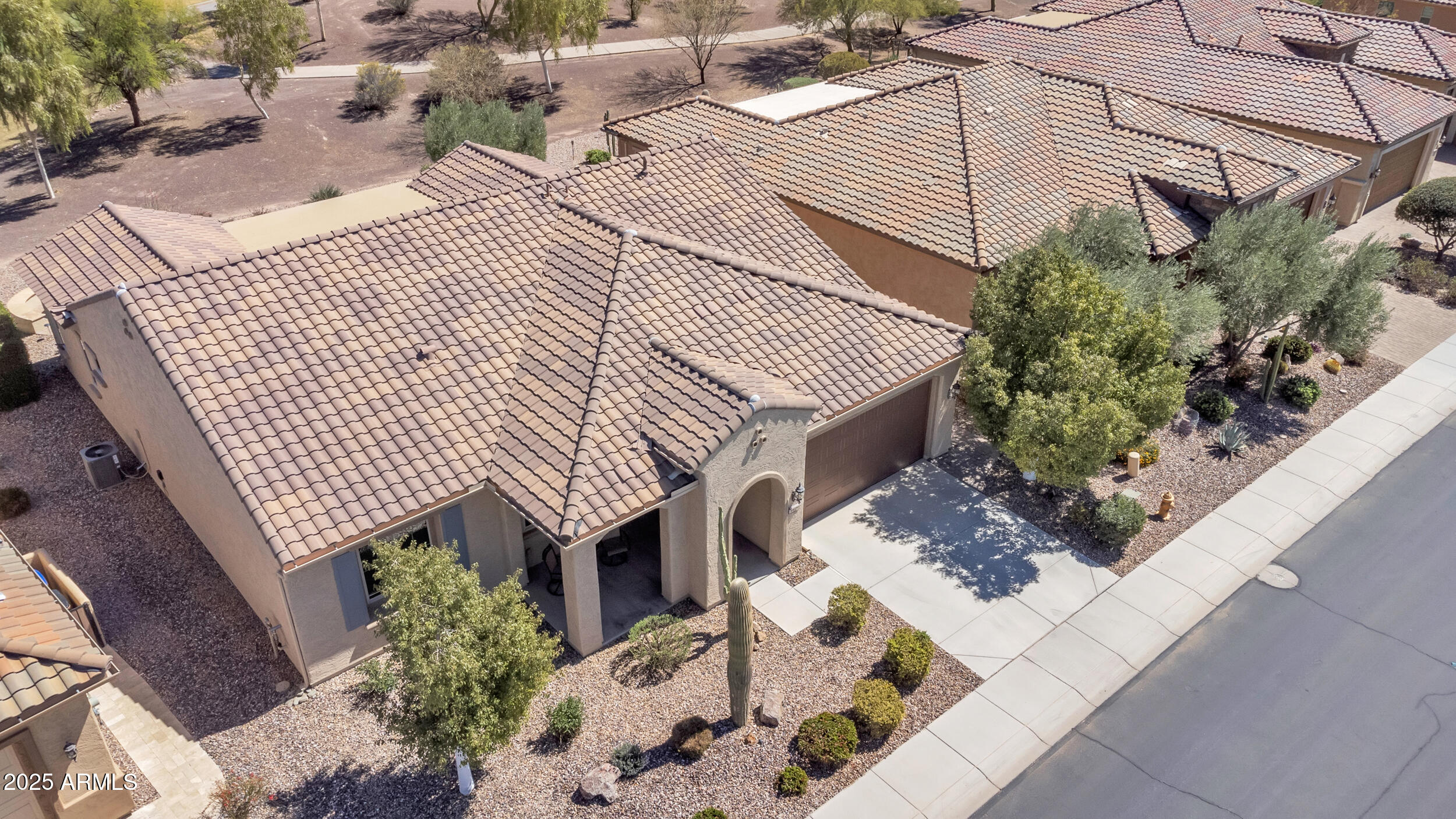 4425 N PETERSBURG Drive