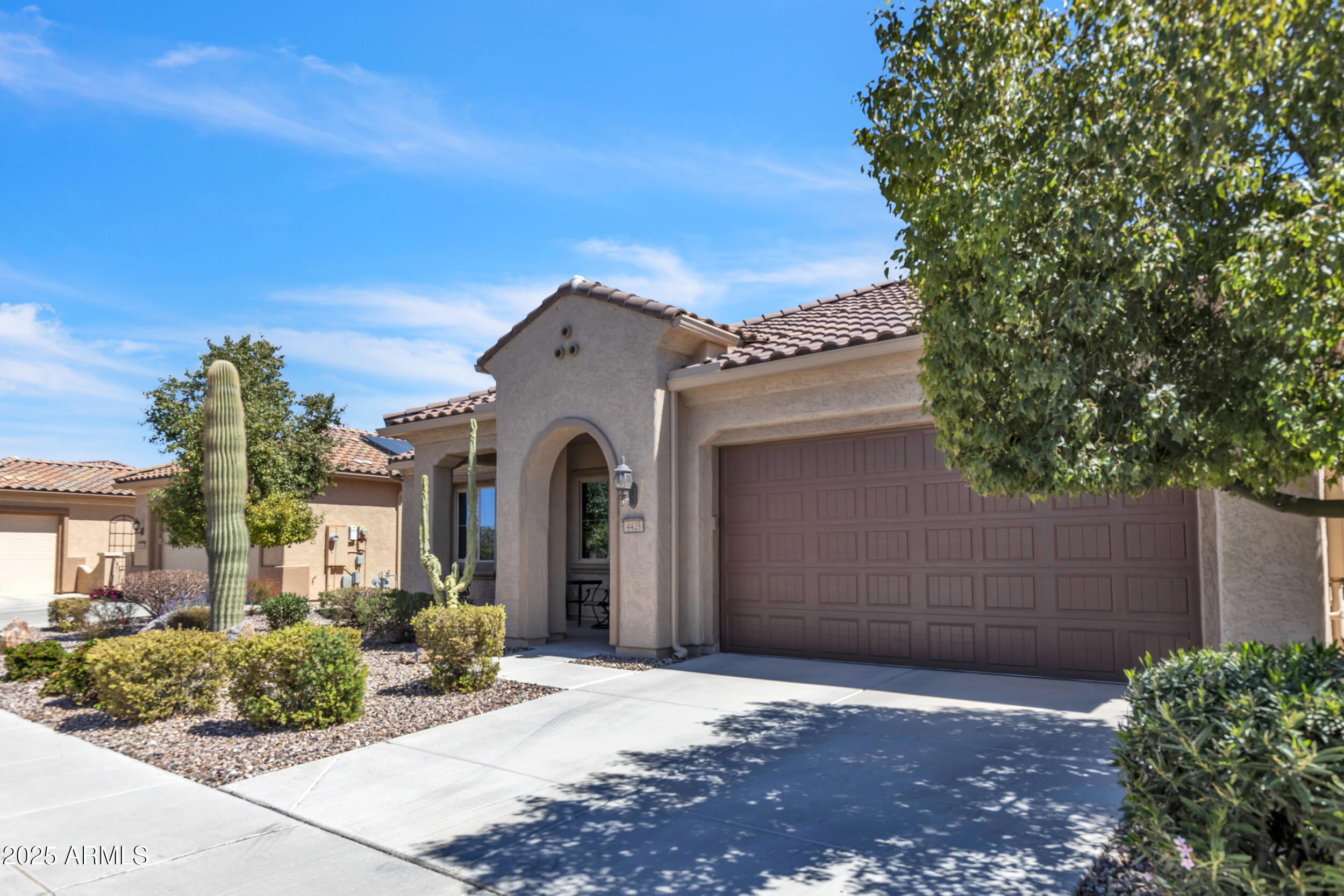 4425 N PETERSBURG Drive