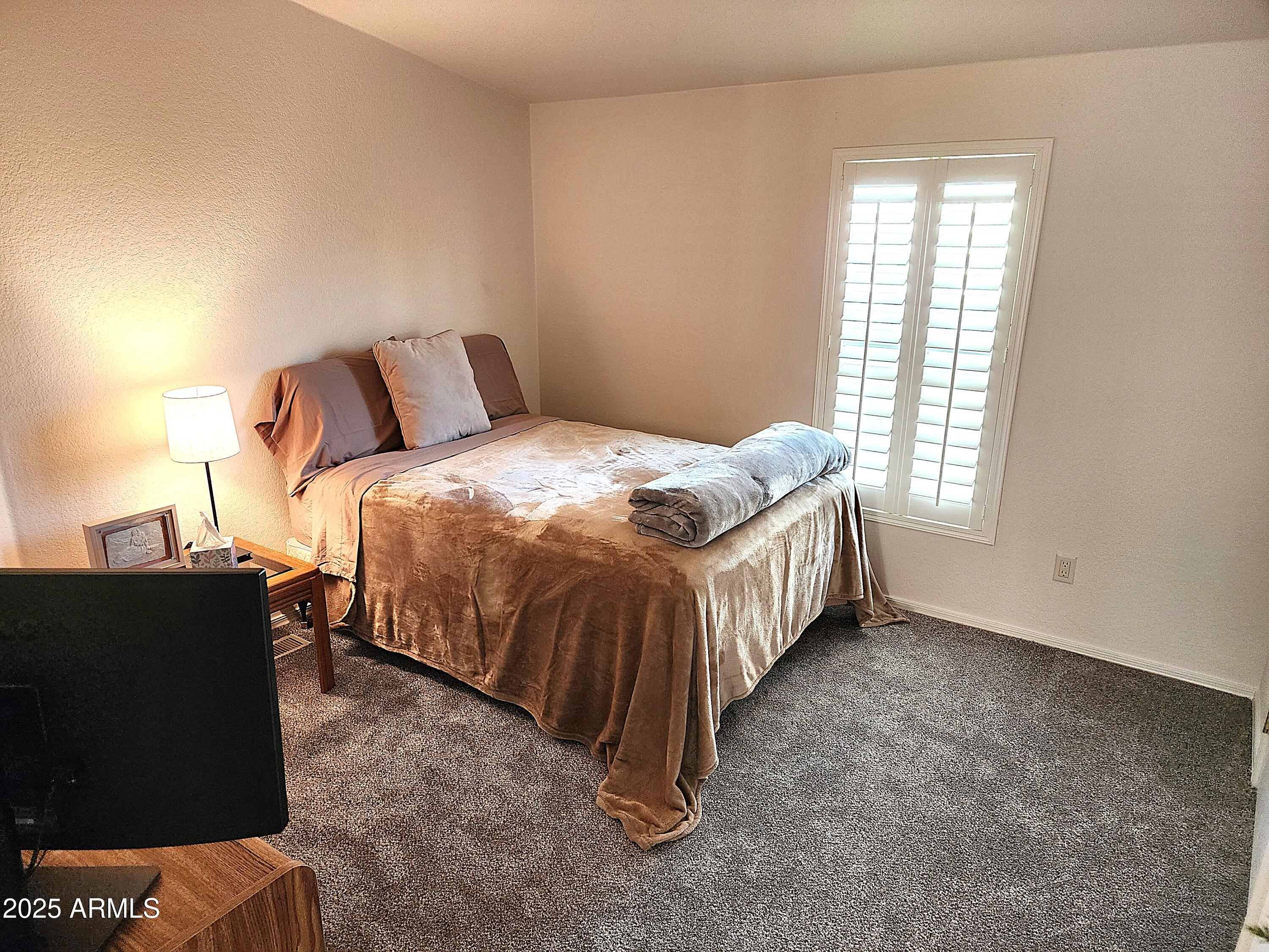 7244 E AZALEA Avenue