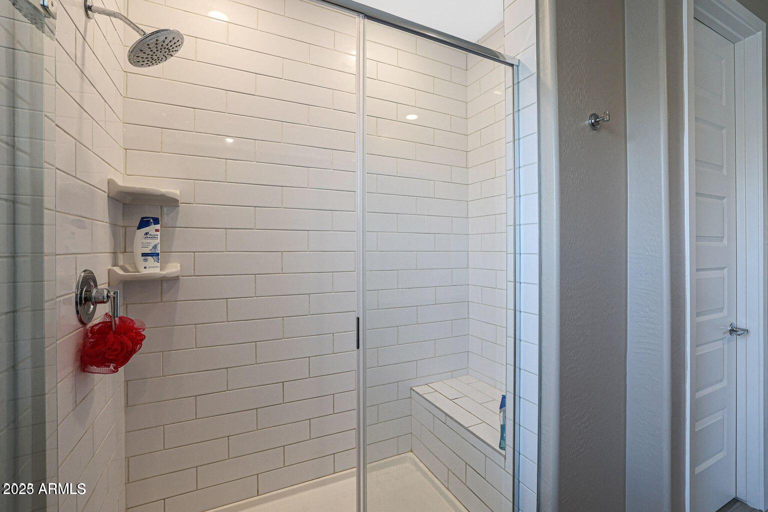 4077 S SABRINA Drive, 81