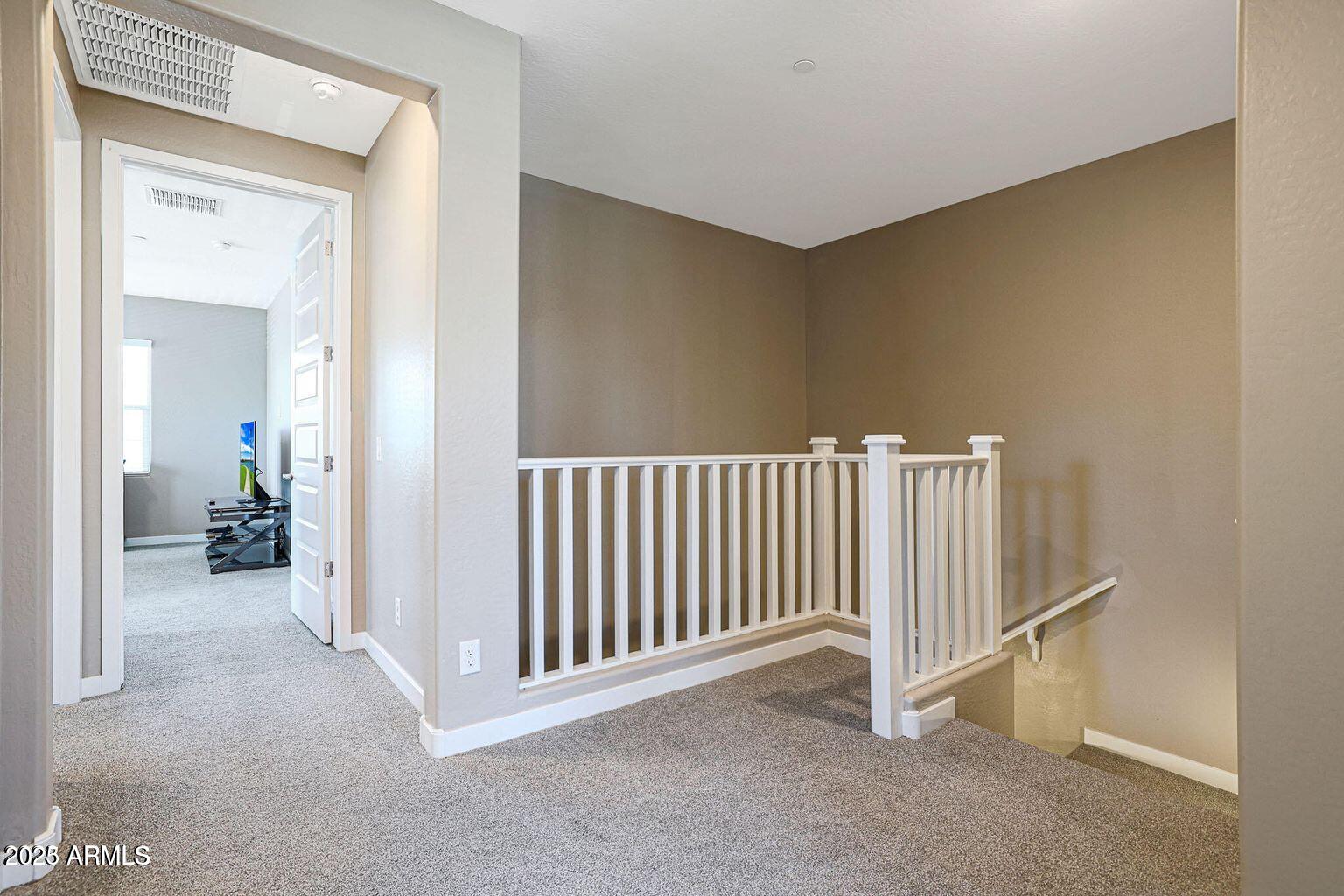 4077 S SABRINA Drive, 81