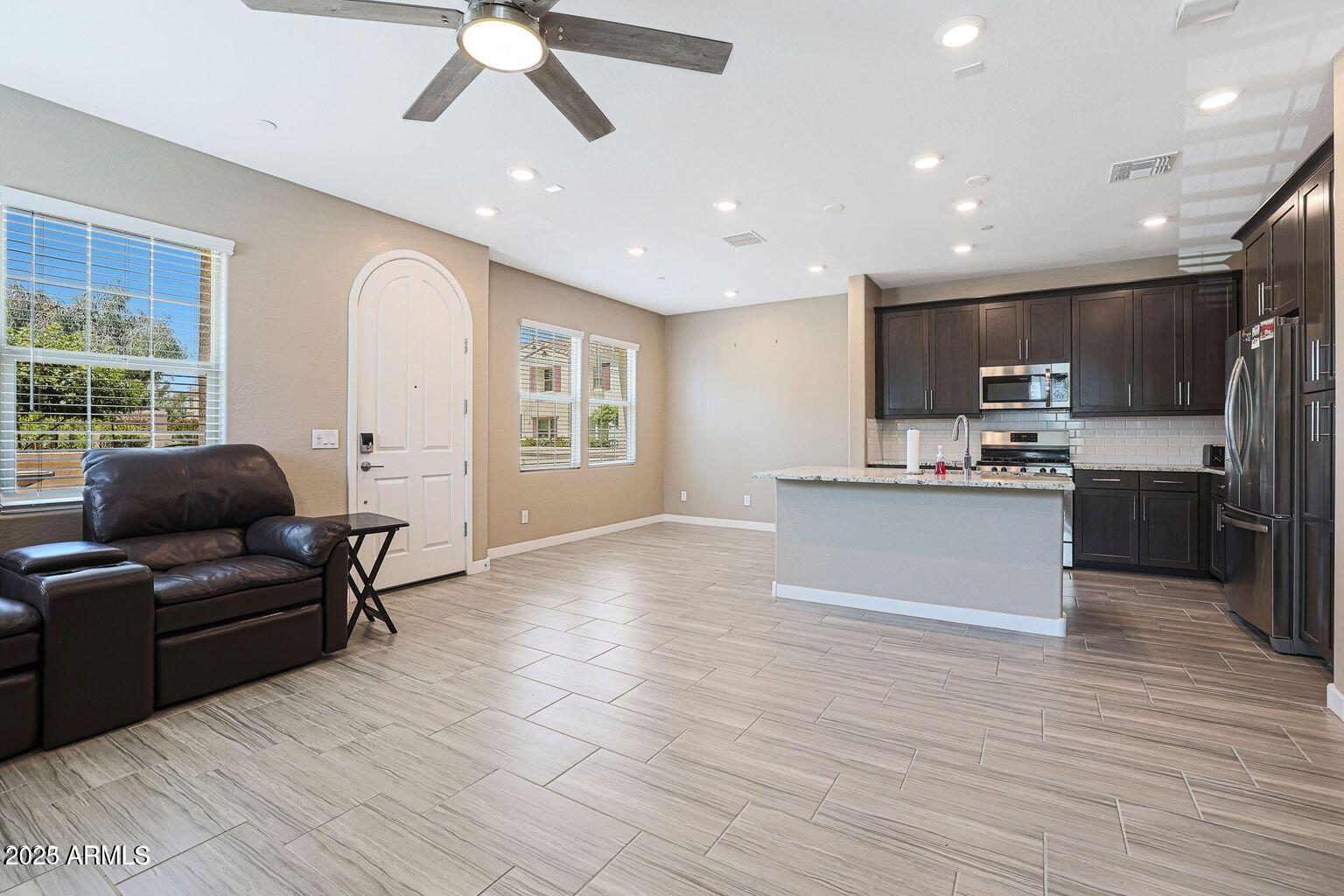 4077 S SABRINA Drive, 81