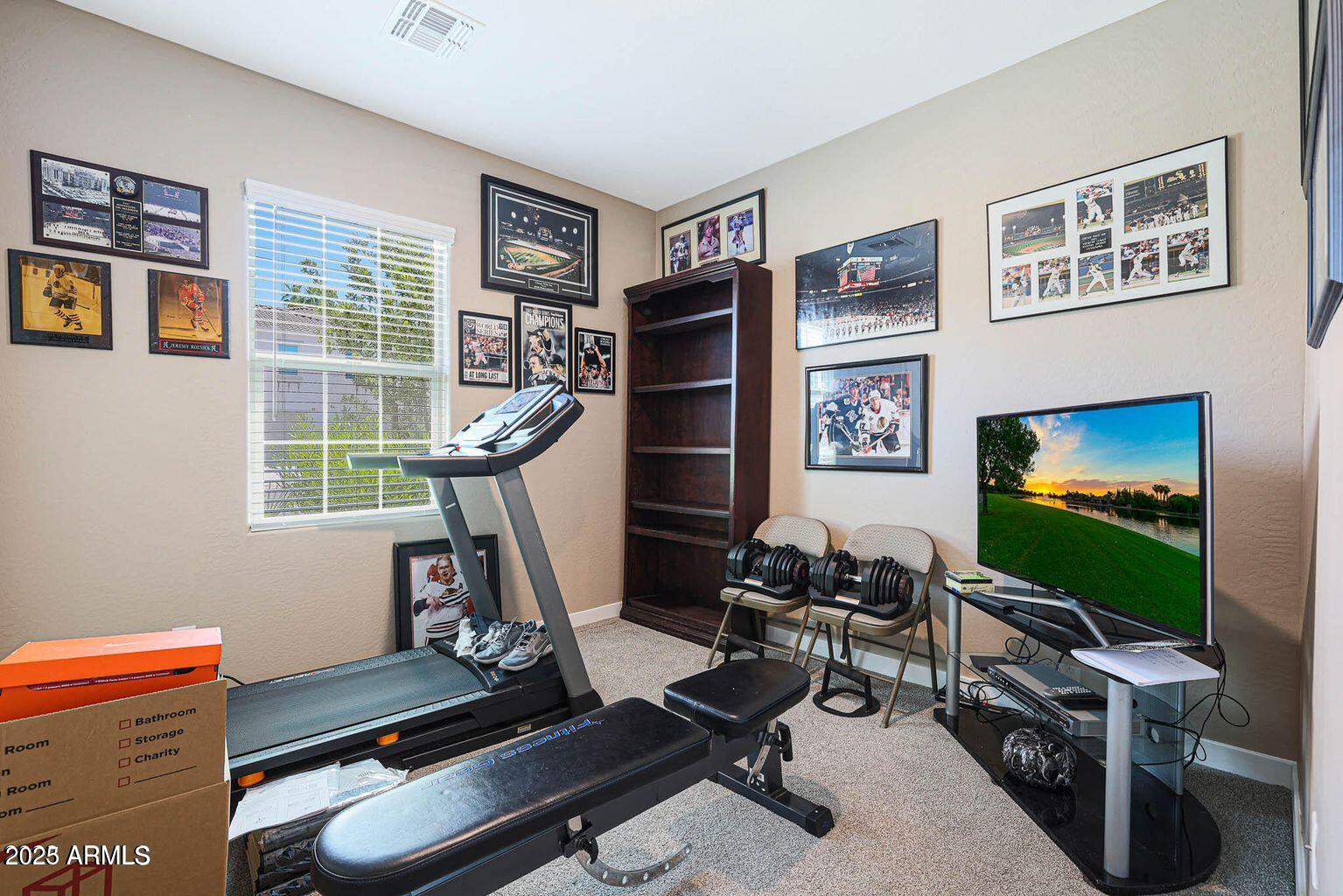 4077 S SABRINA Drive, 81