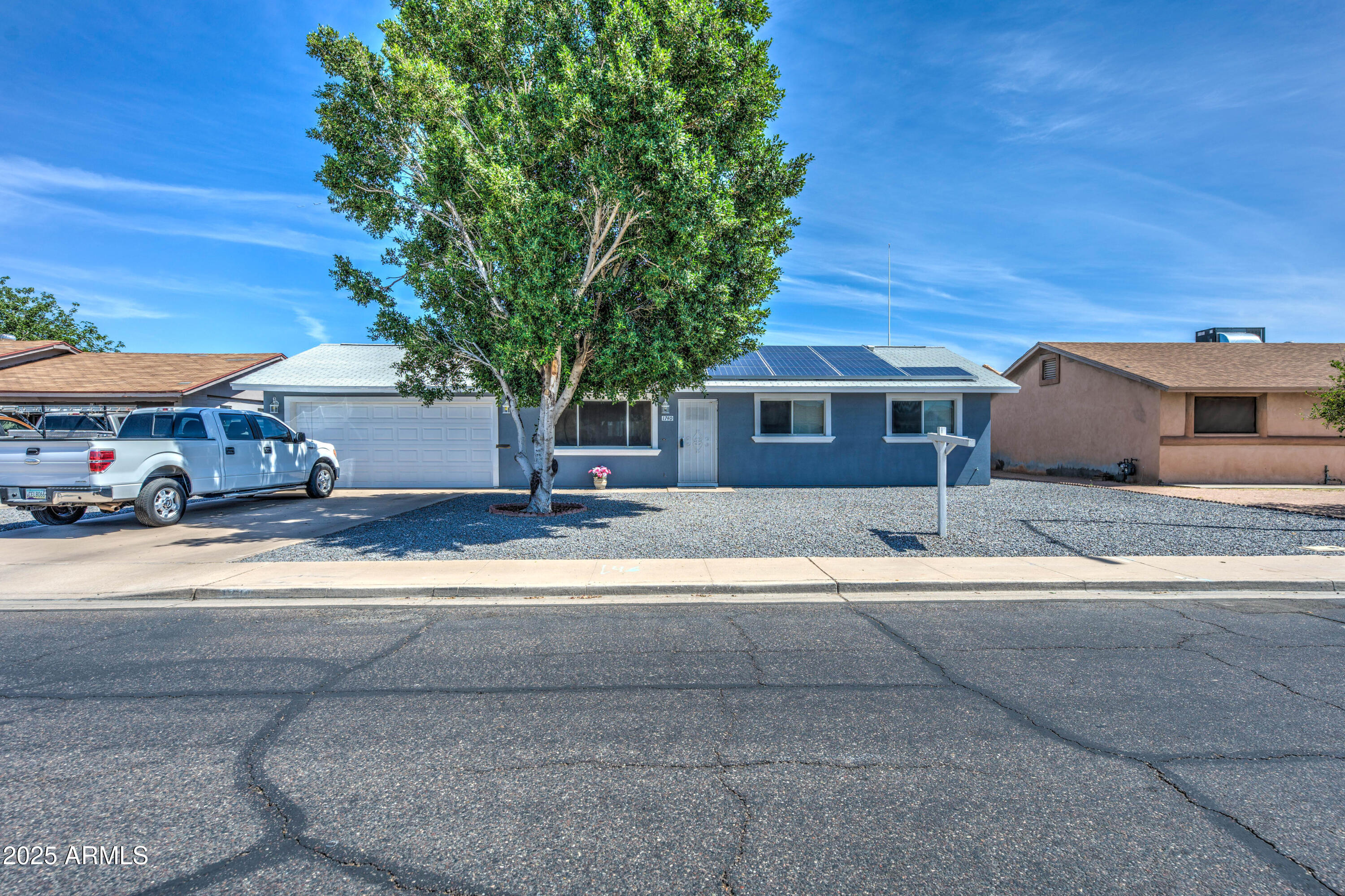 1740 W CRESCENT Avenue