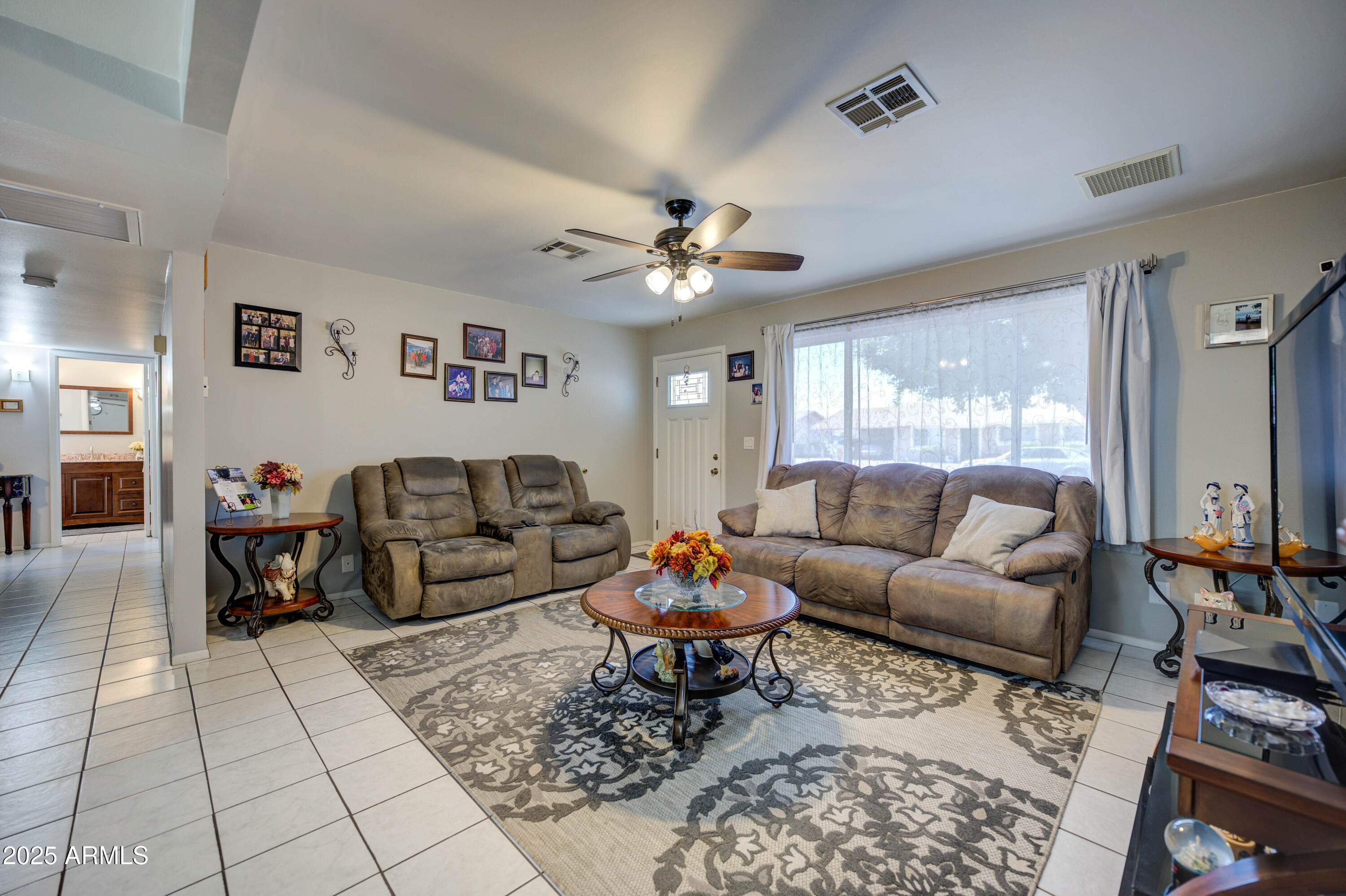 1740 W CRESCENT Avenue