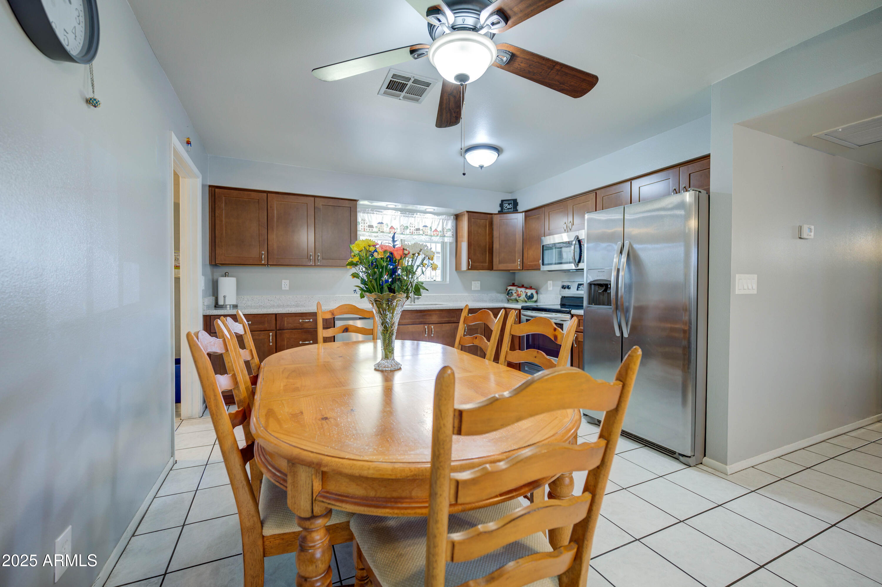 1740 W CRESCENT Avenue