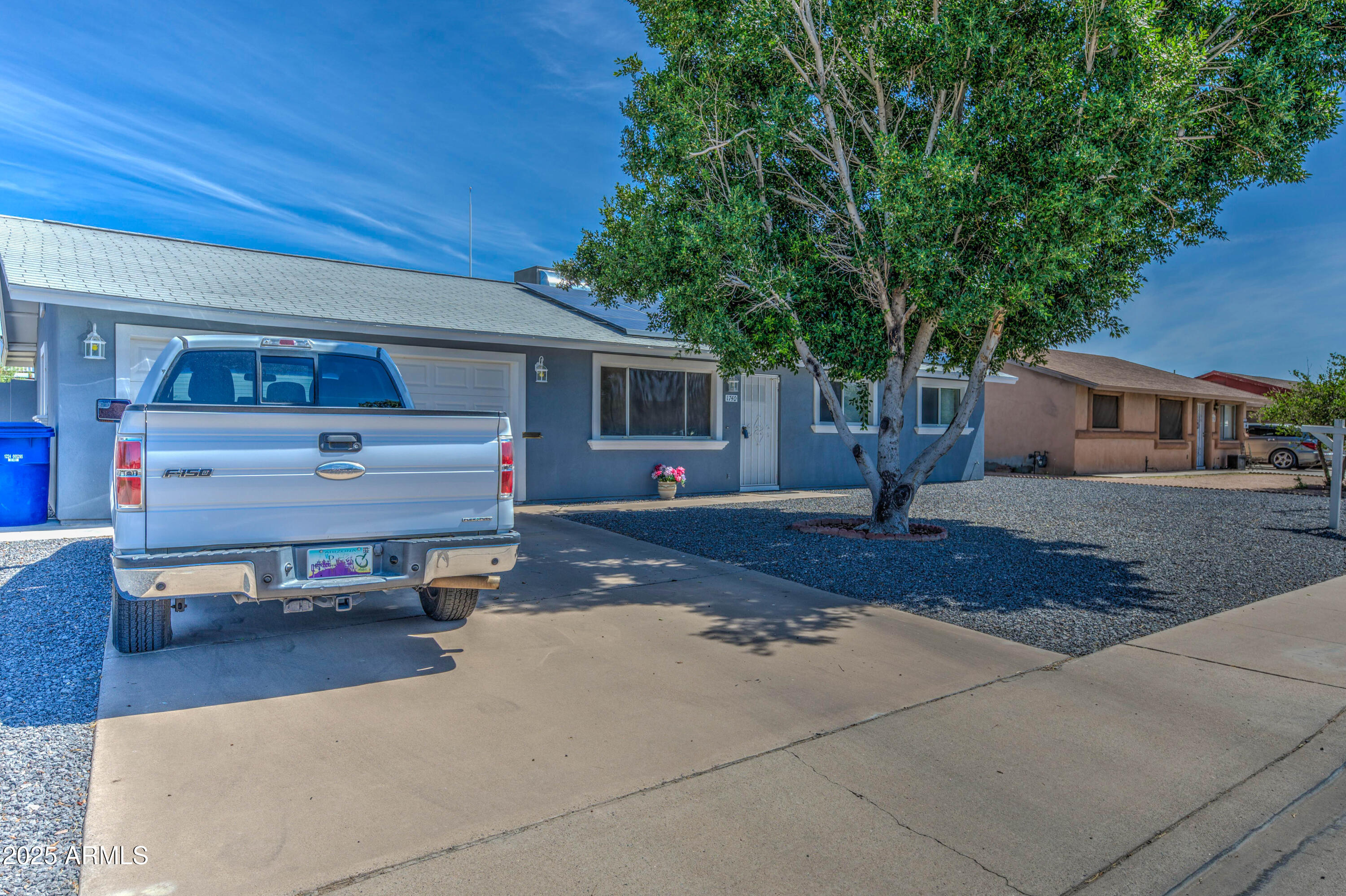 1740 W CRESCENT Avenue